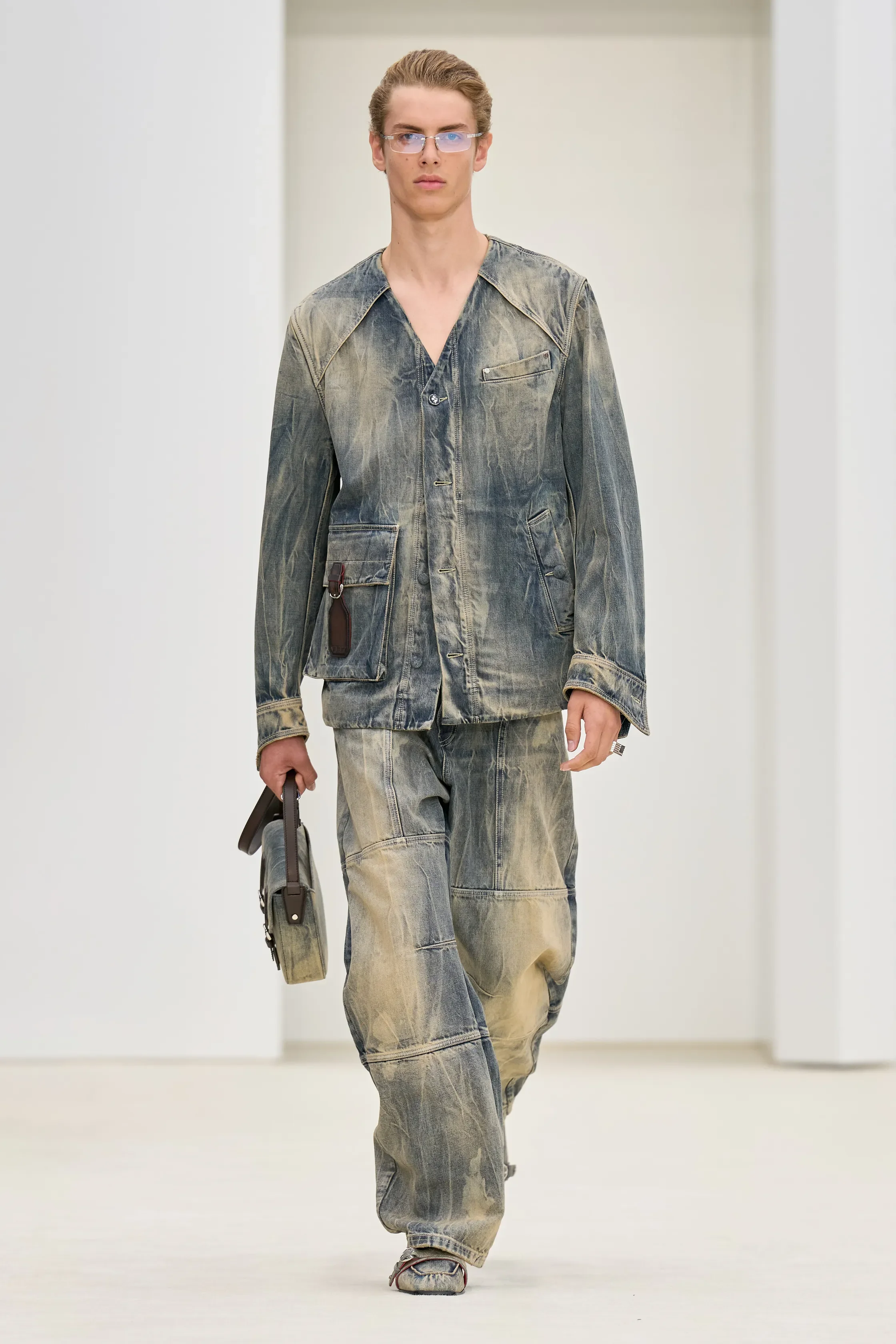 00021-ferrari-spring-2026-ready-to-wear-credit-gorunway.webp