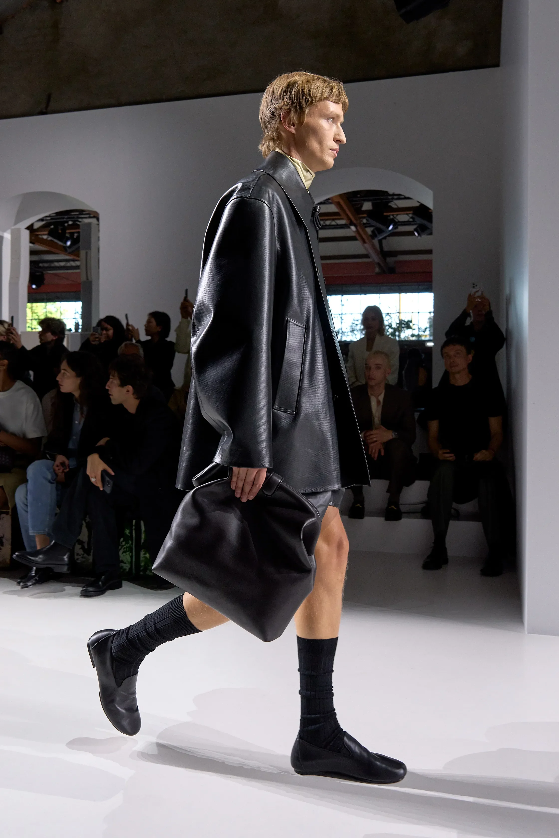 00027-bottega-veneta-spring-2026-ready-to-wear-credit-gorunway.webp