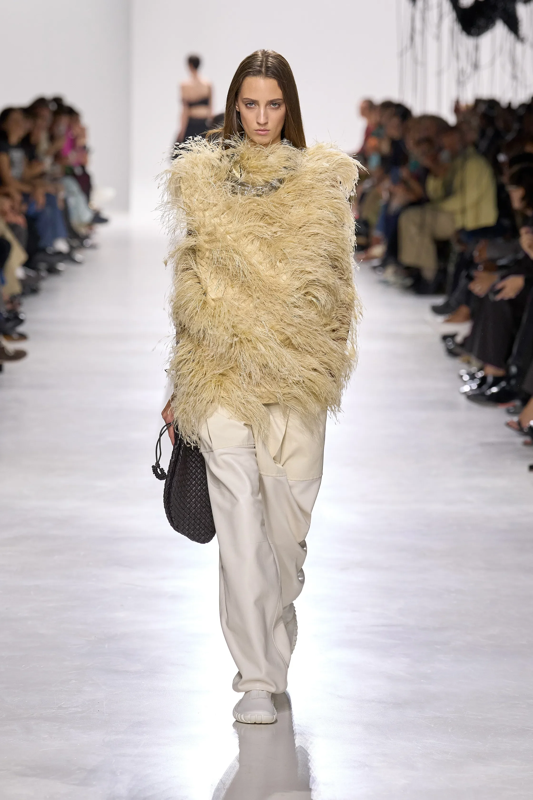 00023-bottega-veneta-spring-2026-ready-to-wear-credit-gorunway.webp