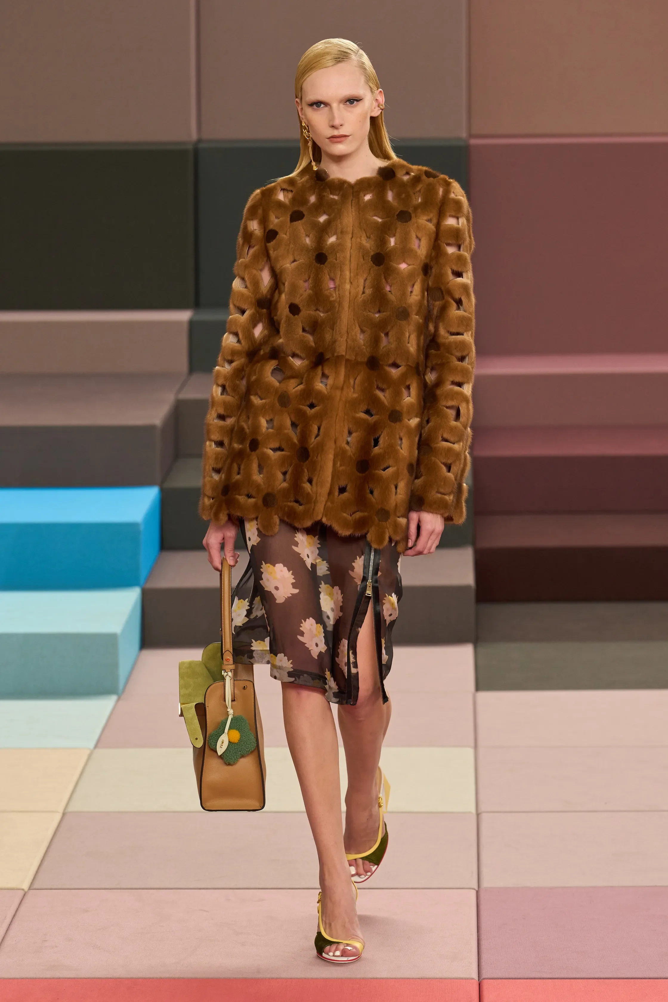 00078-fendi-spring-2026-ready-to-wear-credit-gorunway.webp