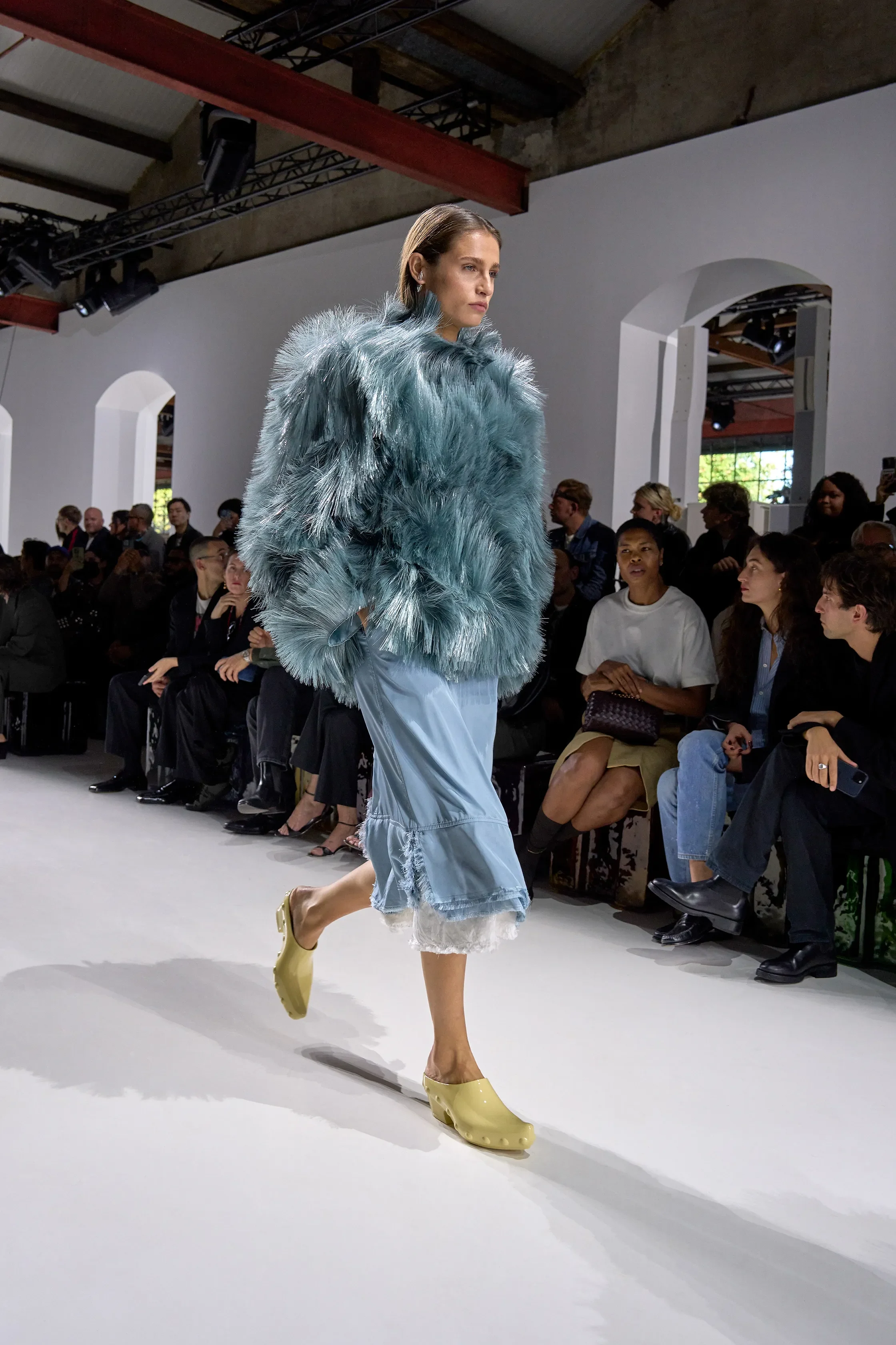 00032-bottega-veneta-spring-2026-ready-to-wear-credit-gorunway.webp