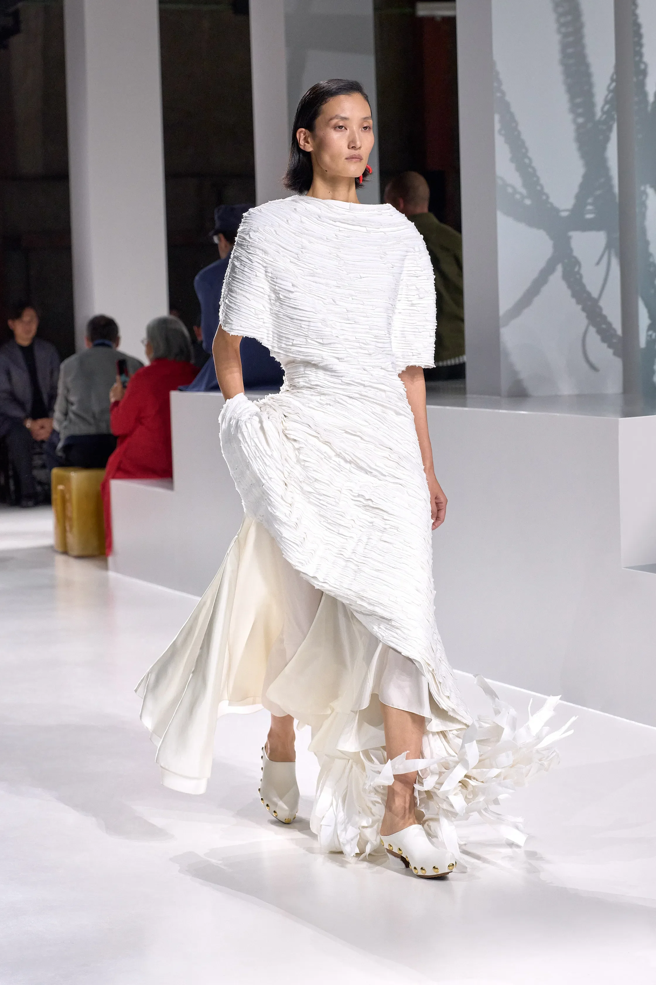 00075-bottega-veneta-spring-2026-ready-to-wear-credit-gorunway.webp