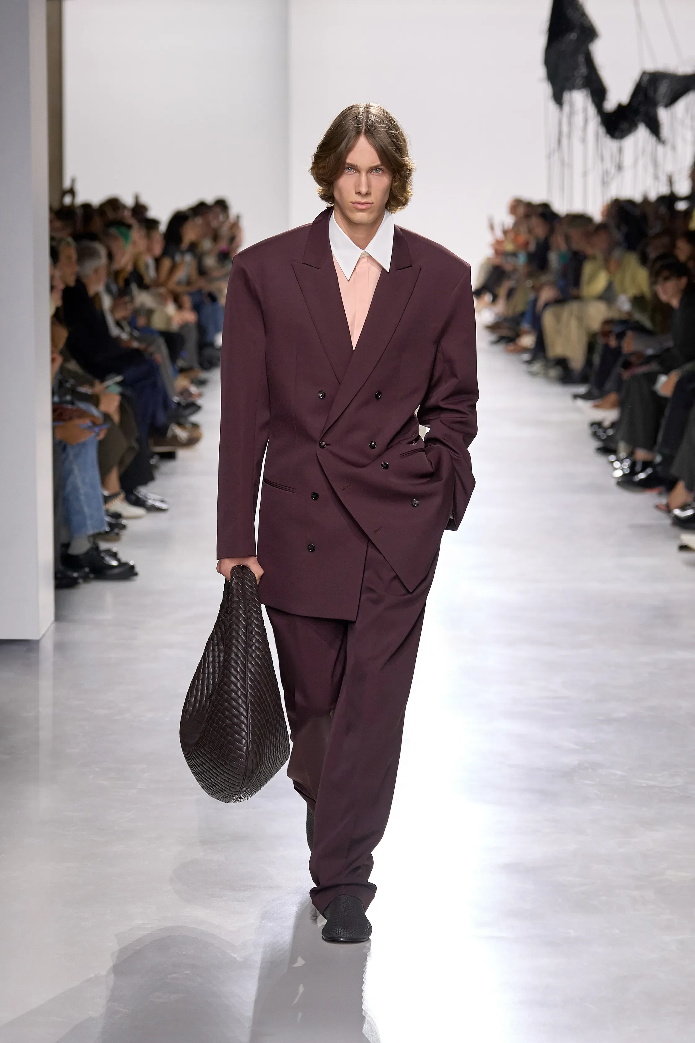 00048-bottega-veneta-spring-2026-ready-to-wear-credit-gorunway.webp