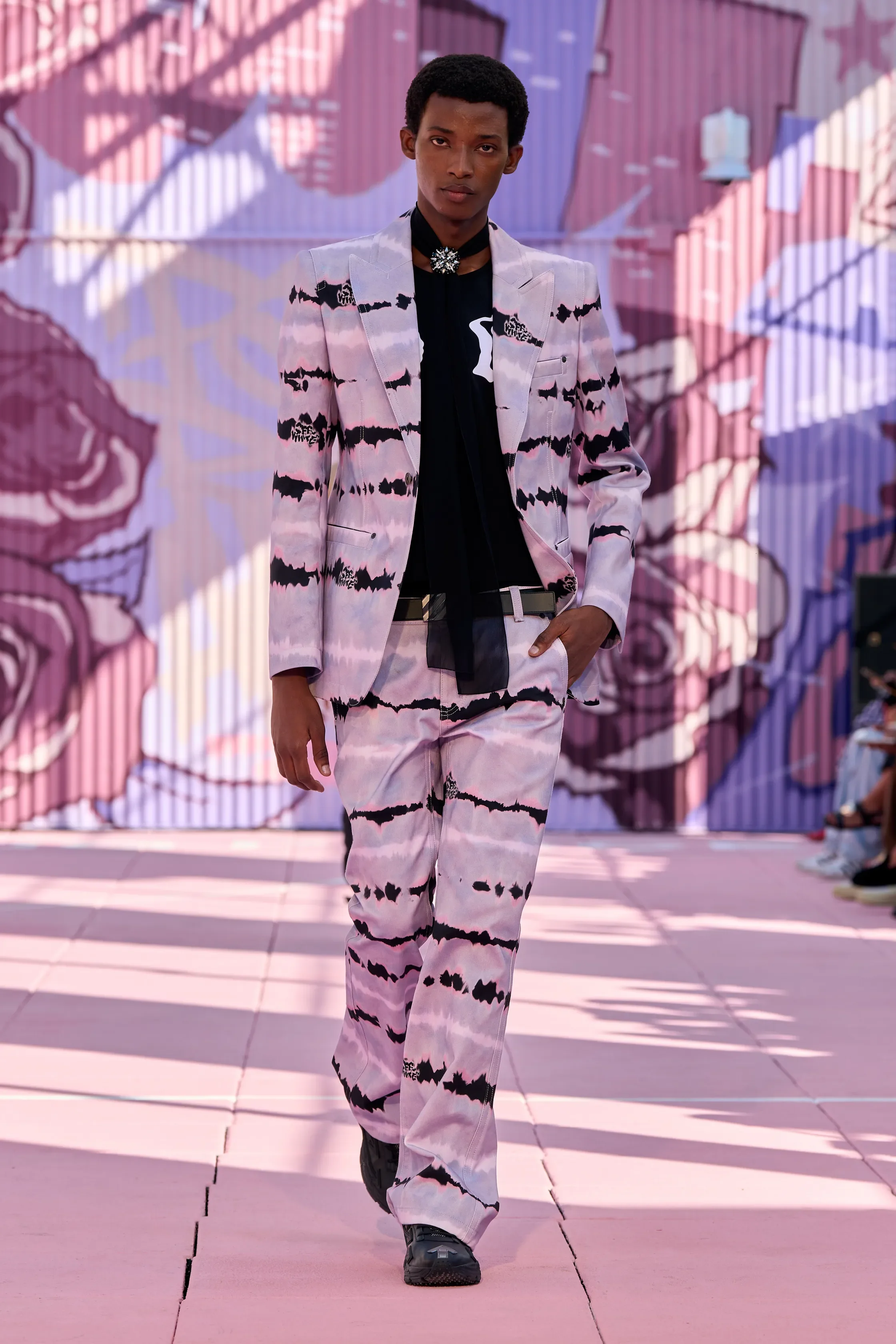 00009-off-white-spring-2026-ready-to-wear-credit-gorunway.webp