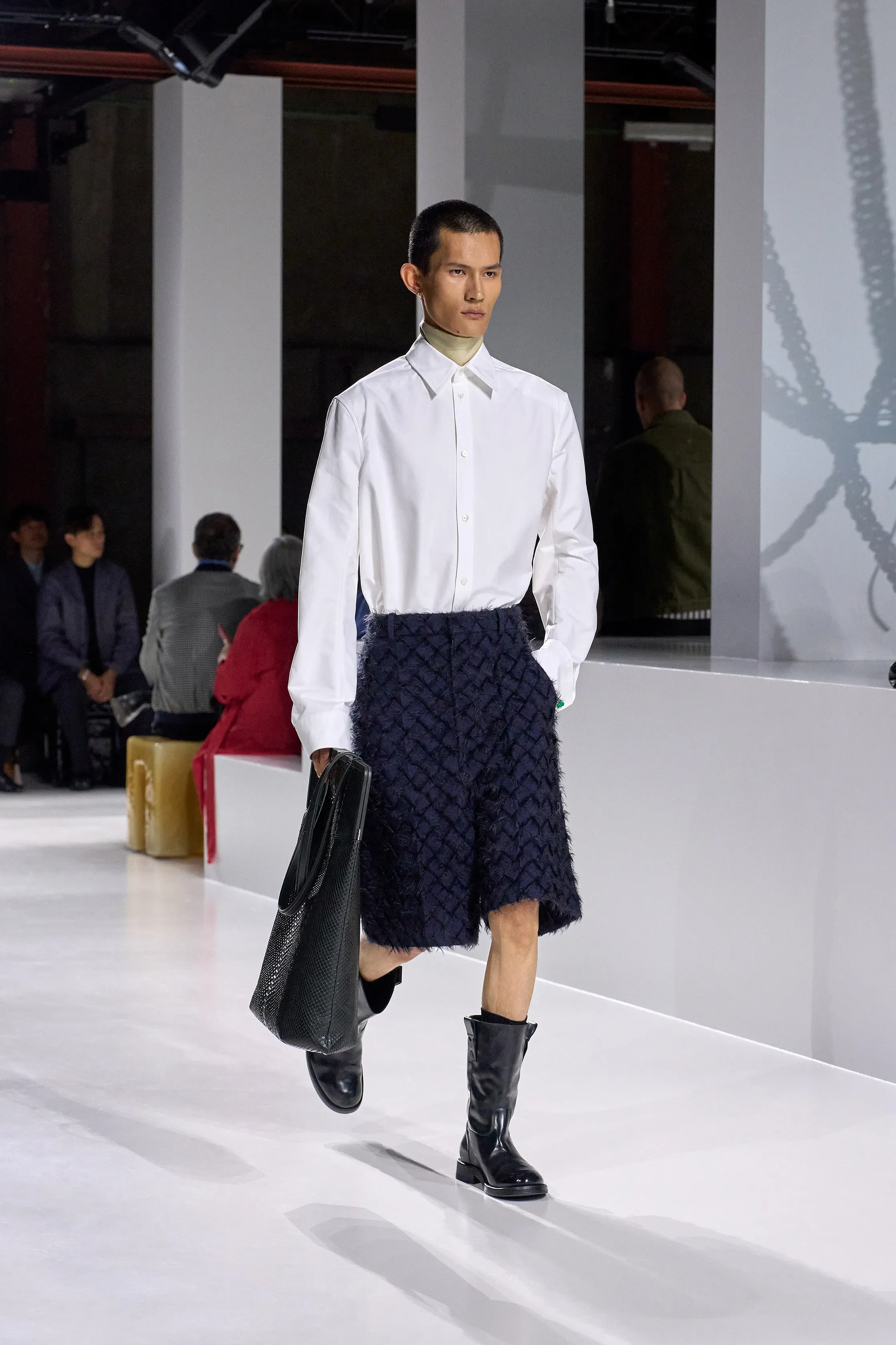 00010-bottega-veneta-spring-2026-ready-to-wear-credit-gorunway.webp