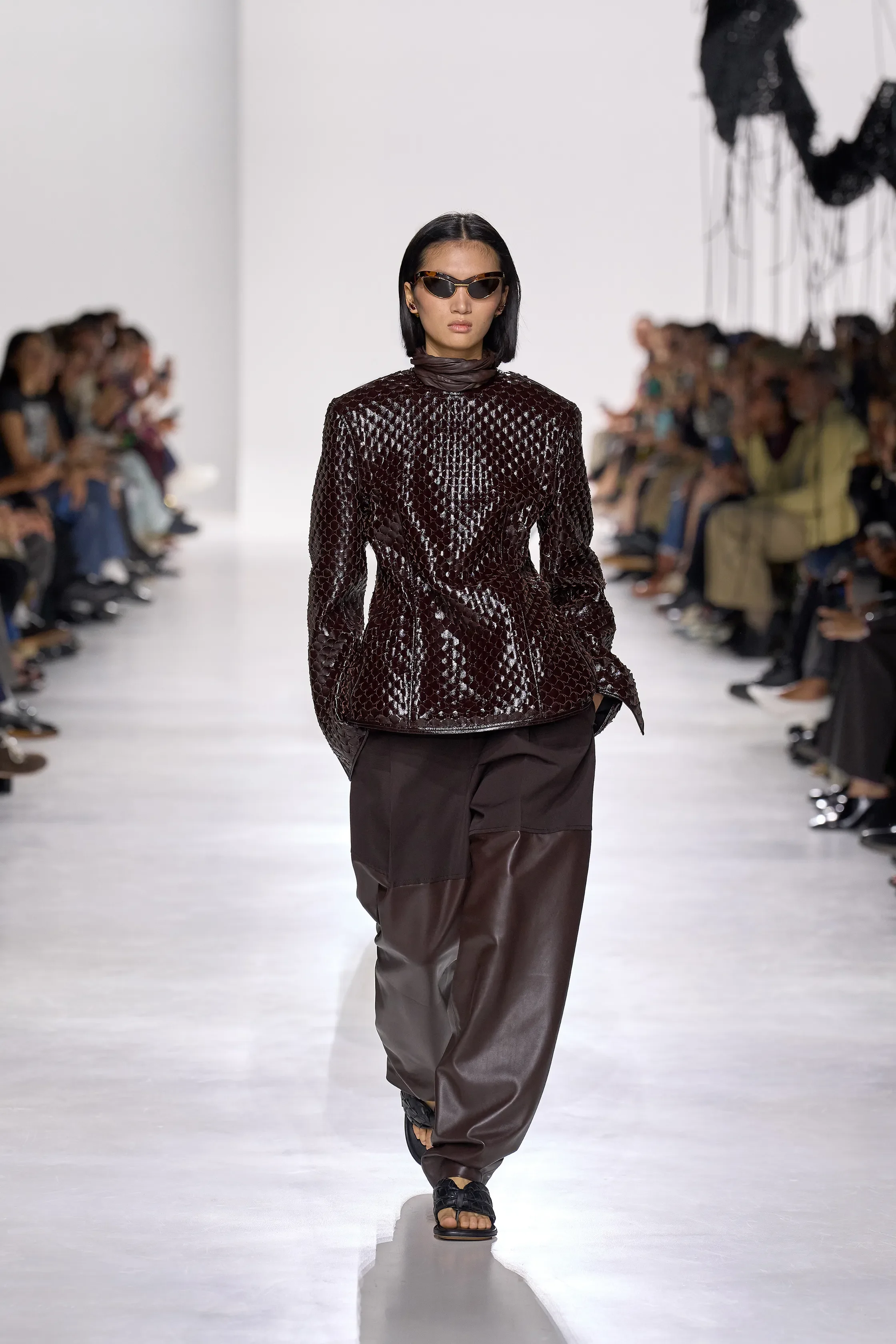 00013-bottega-veneta-spring-2026-ready-to-wear-credit-gorunway.webp