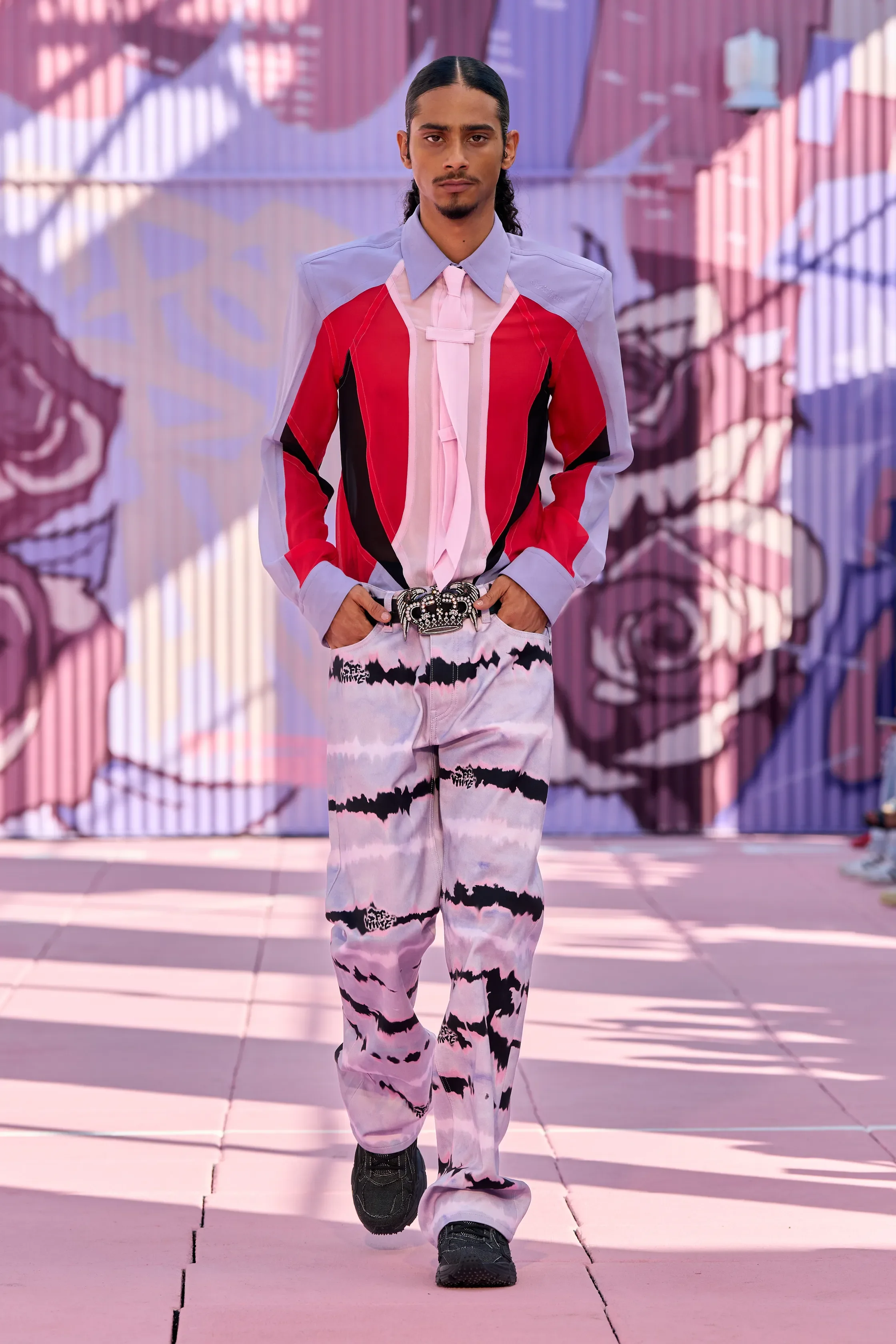 00007-off-white-spring-2026-ready-to-wear-credit-gorunway.webp