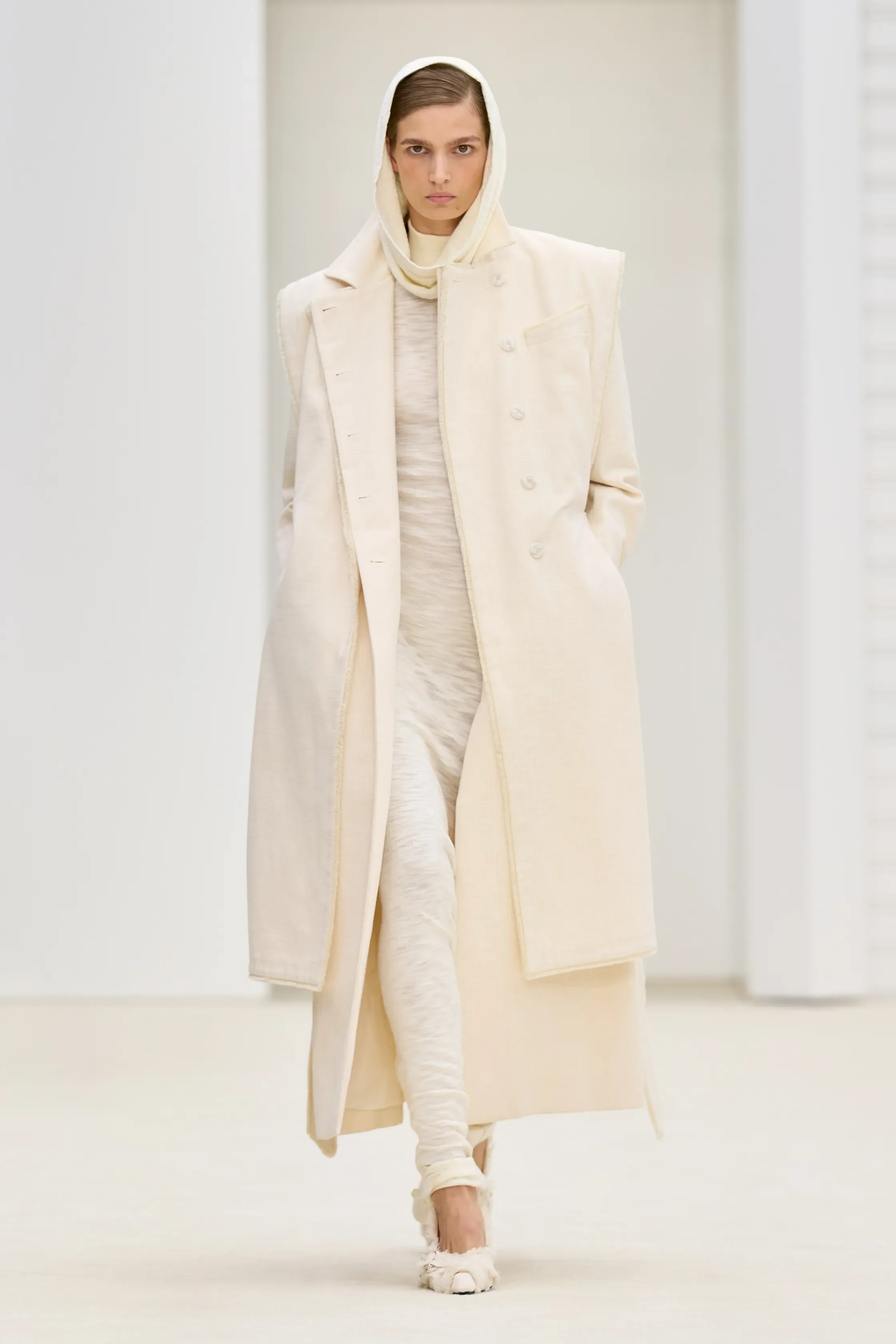 00013-ferrari-spring-2026-ready-to-wear-credit-gorunway.webp
