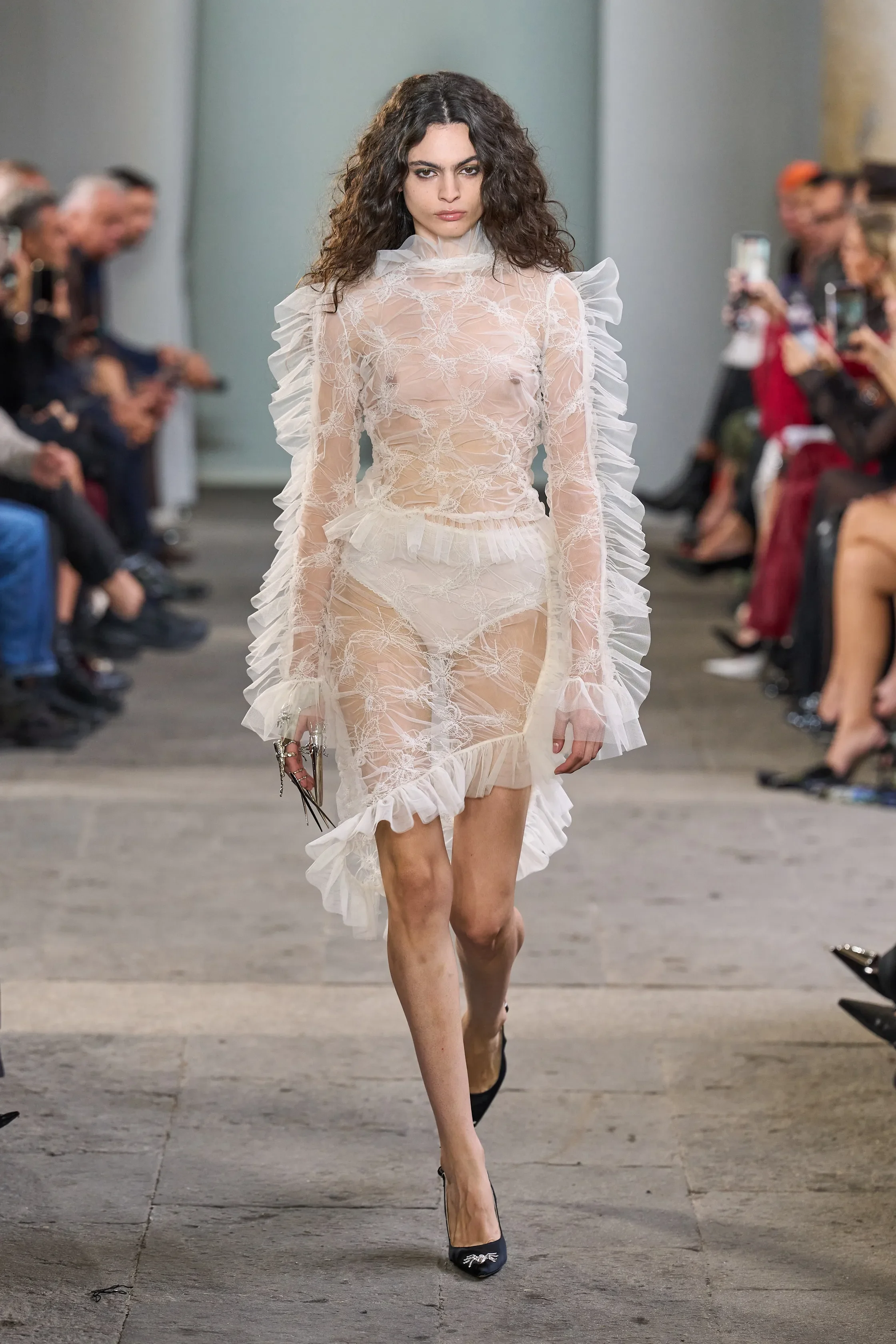 00026-blumarine-spring-2026-ready-to-wear-credit-gorunway.webp