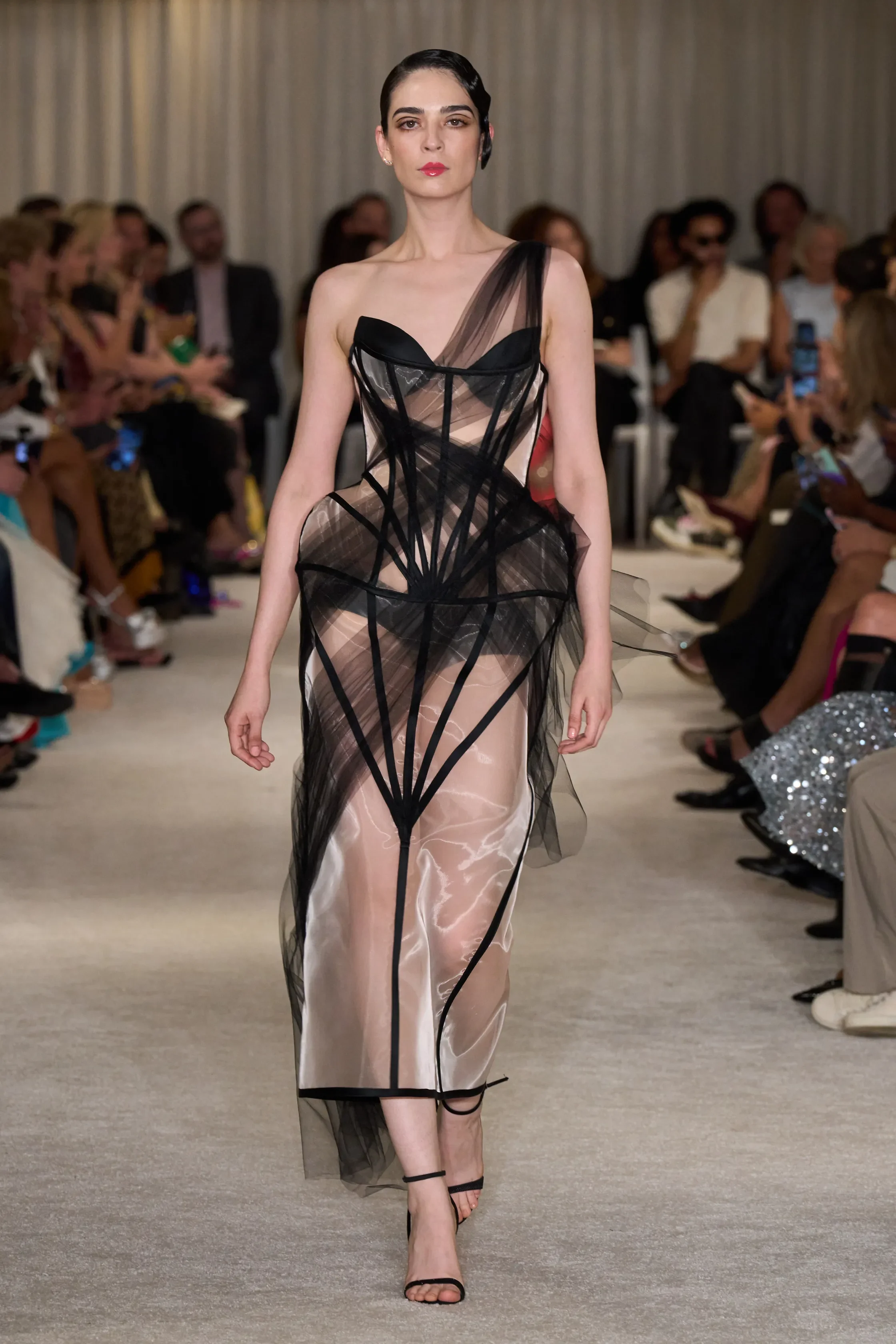 00034-christian-siriano-spring-2026-ready-to-wear-credit-gorunway.webp