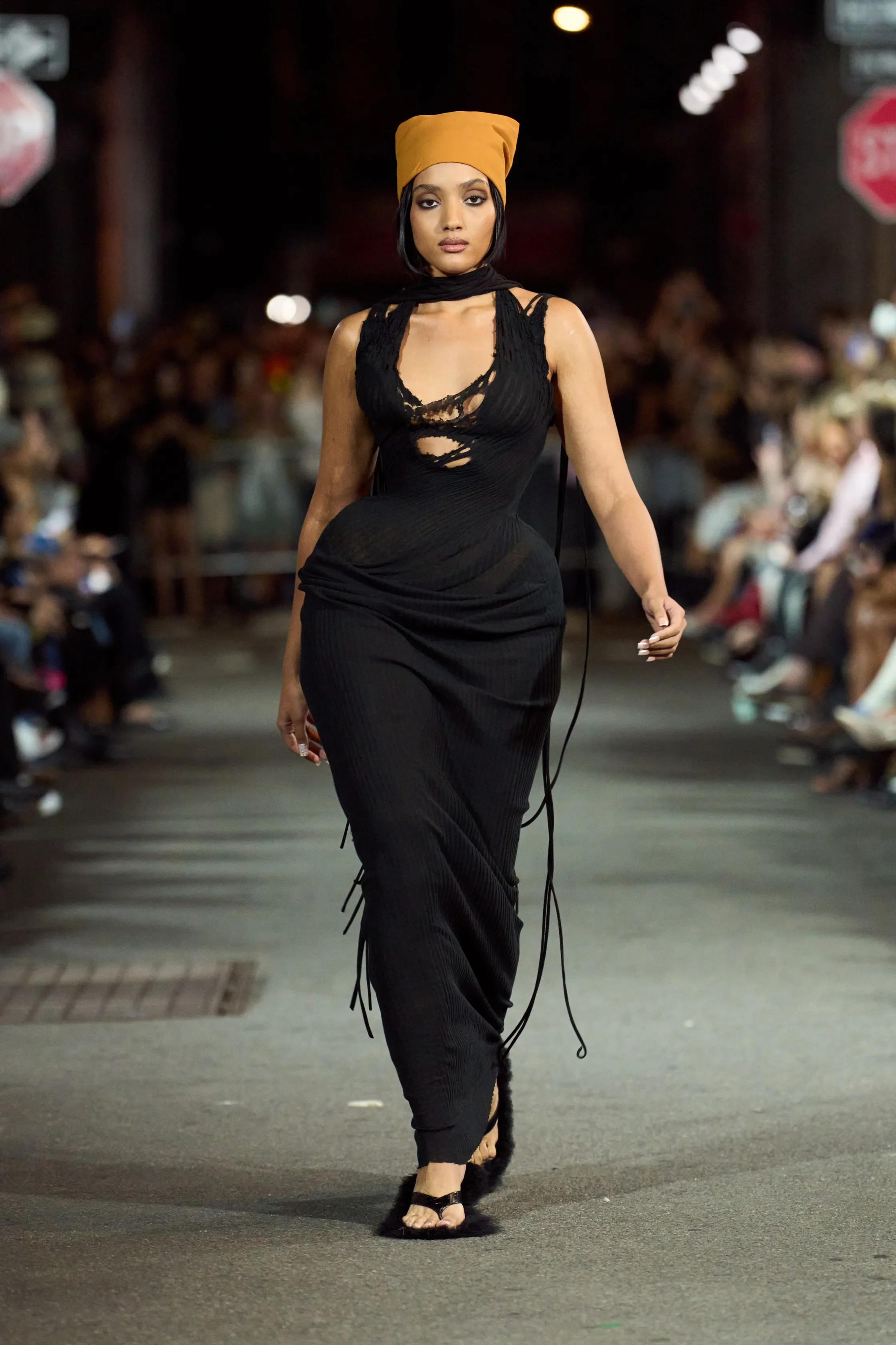00024-christian-cowan-spring-2026-ready-to-wear-credit-gorunway.webp