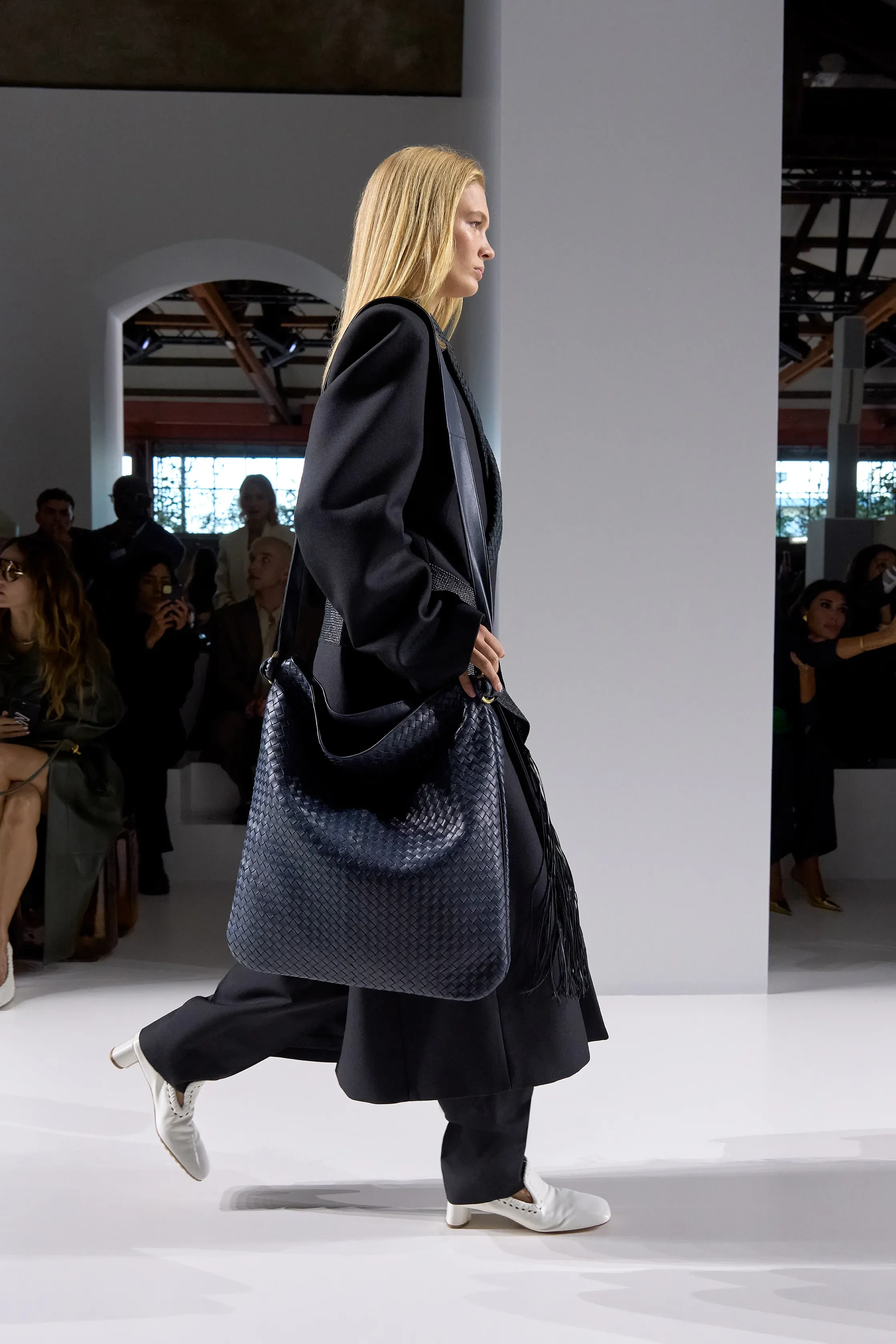 00007-bottega-veneta-spring-2026-ready-to-wear-credit-gorunway.webp