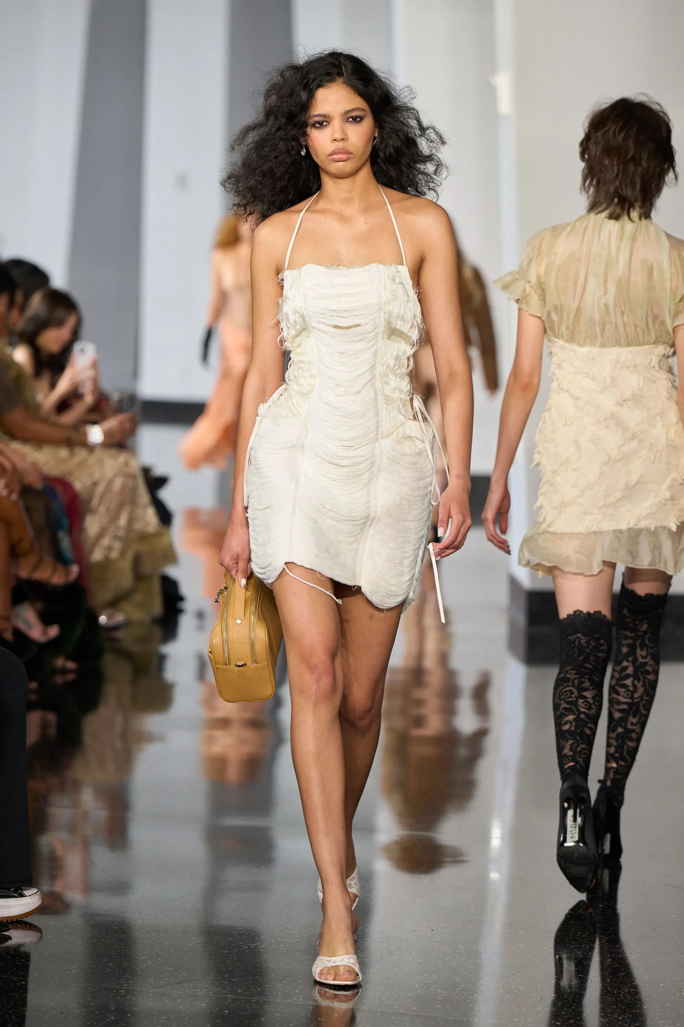00006-kim-shui-spring-2026-ready-to-wear-credit-gorunway.webp