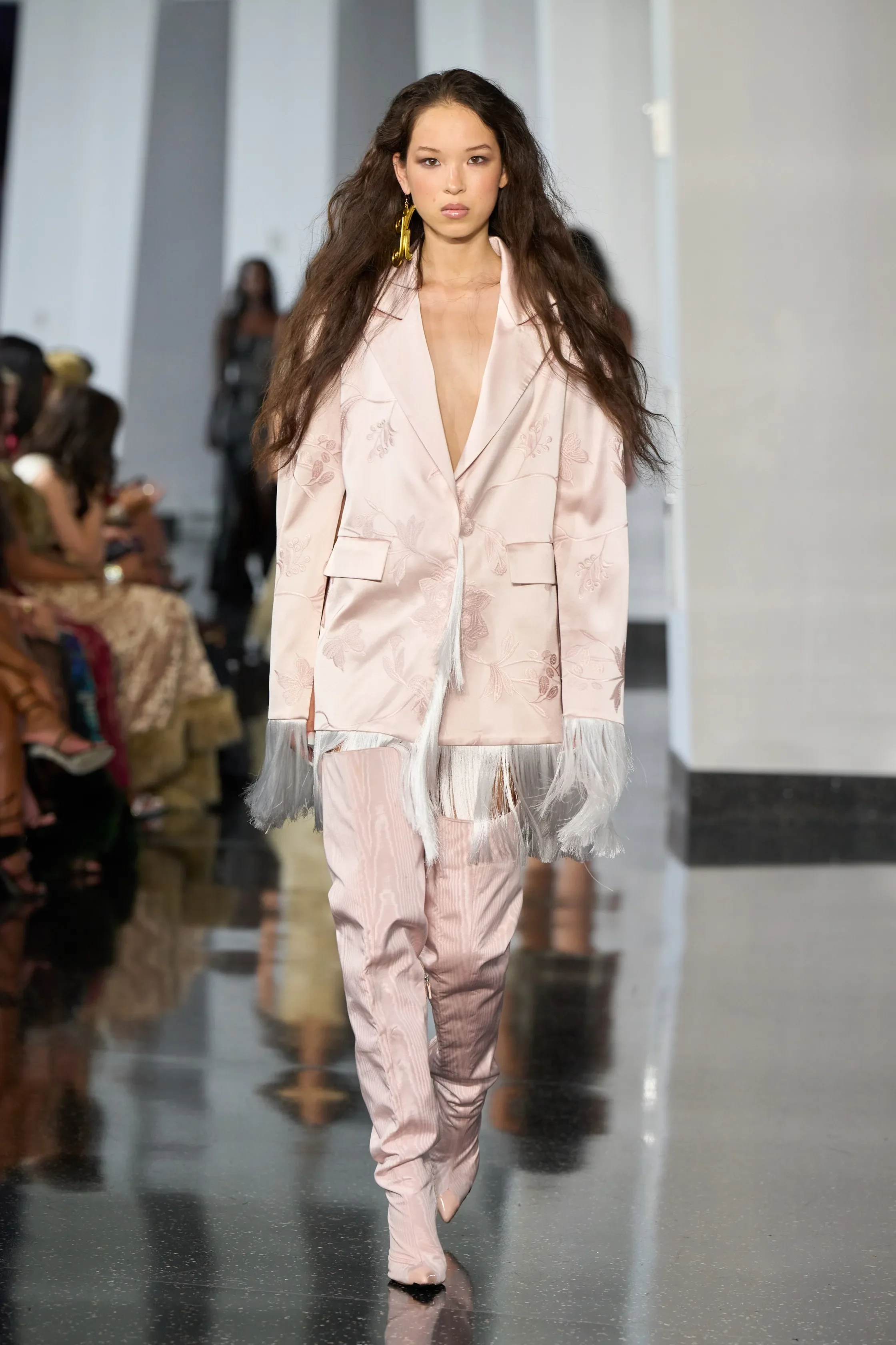 00038-kim-shui-spring-2026-ready-to-wear-credit-gorunway.webp