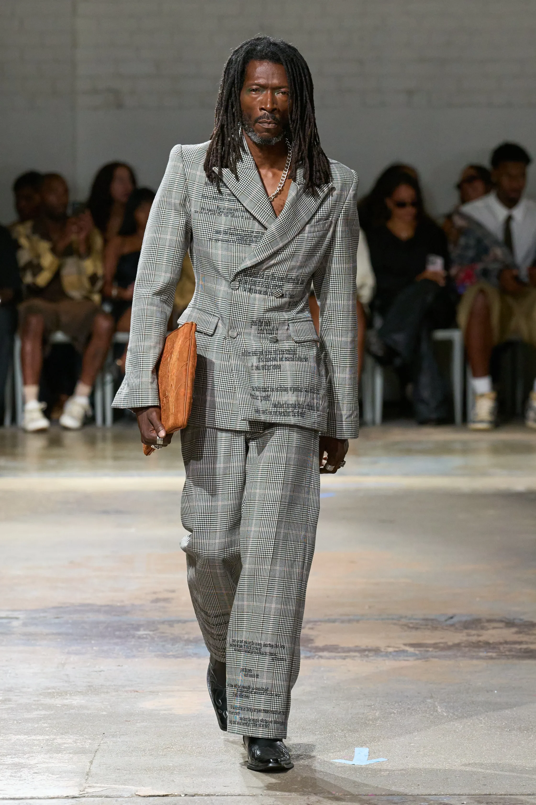 00011-who-decides-war-spring-2026-ready-to-wear-credit-gorunway.webp