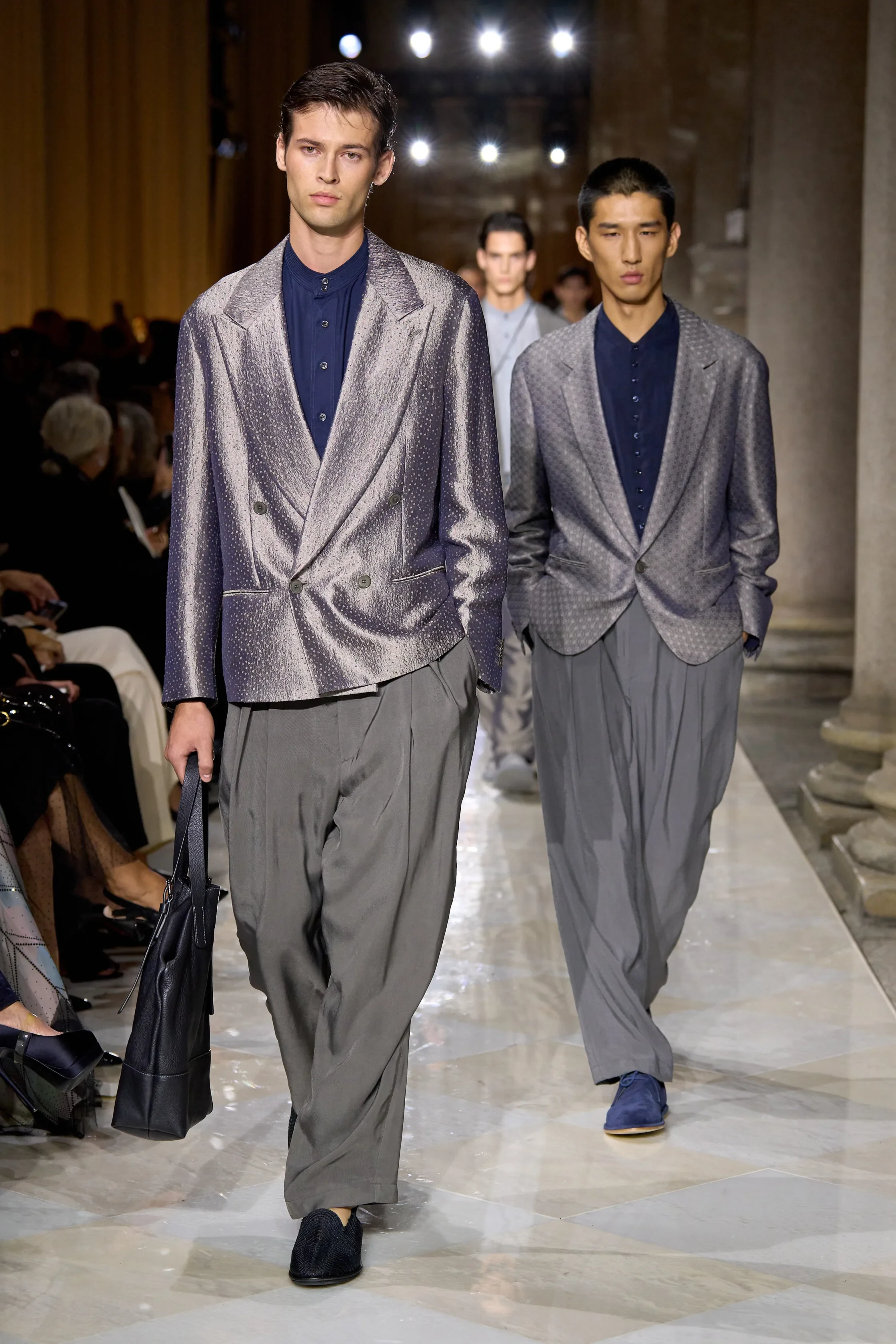 00025-giorgio-armani-spring-2026-ready-to-wear-credit-gorunway.webp