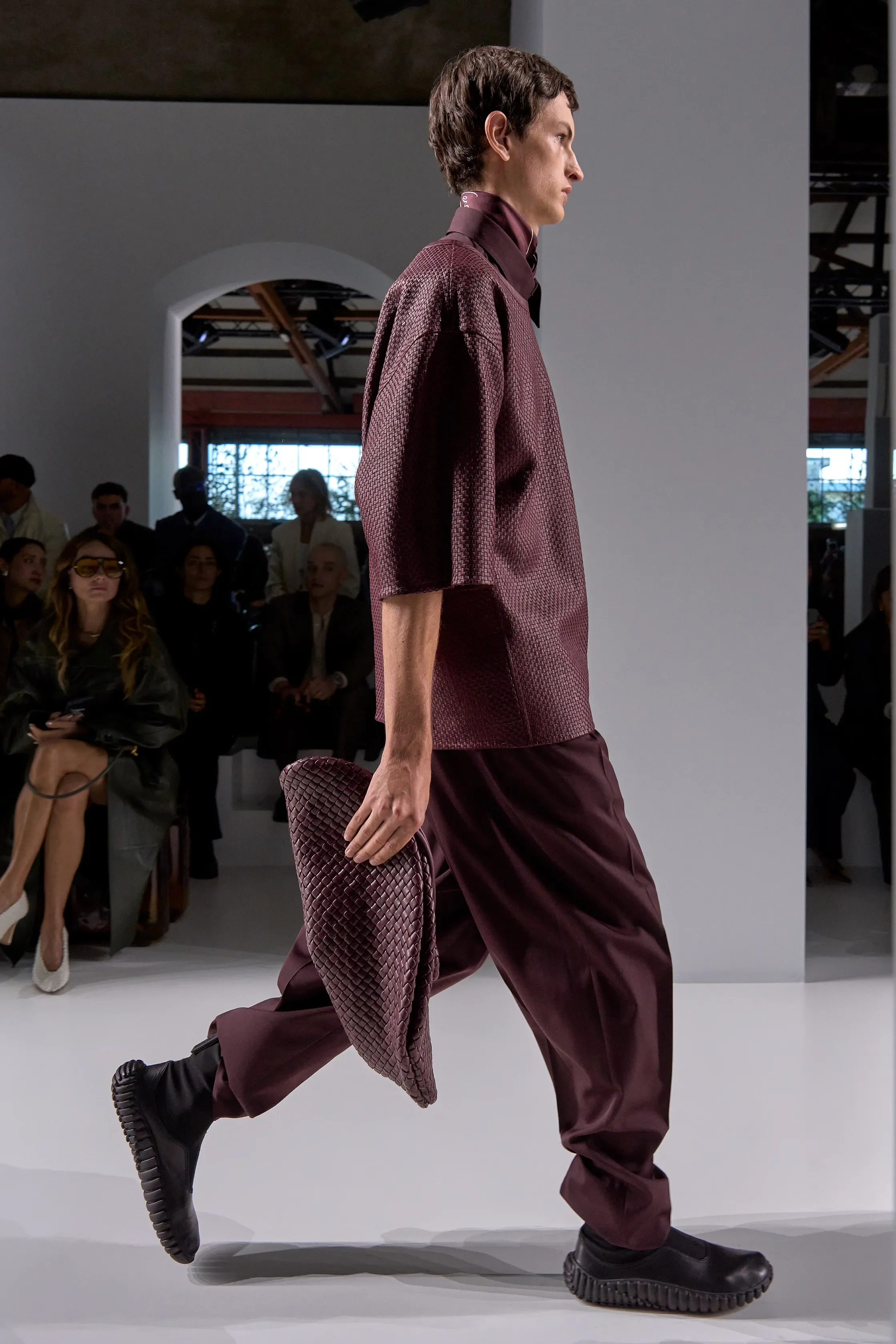 00057-bottega-veneta-spring-2026-ready-to-wear-credit-gorunway.webp