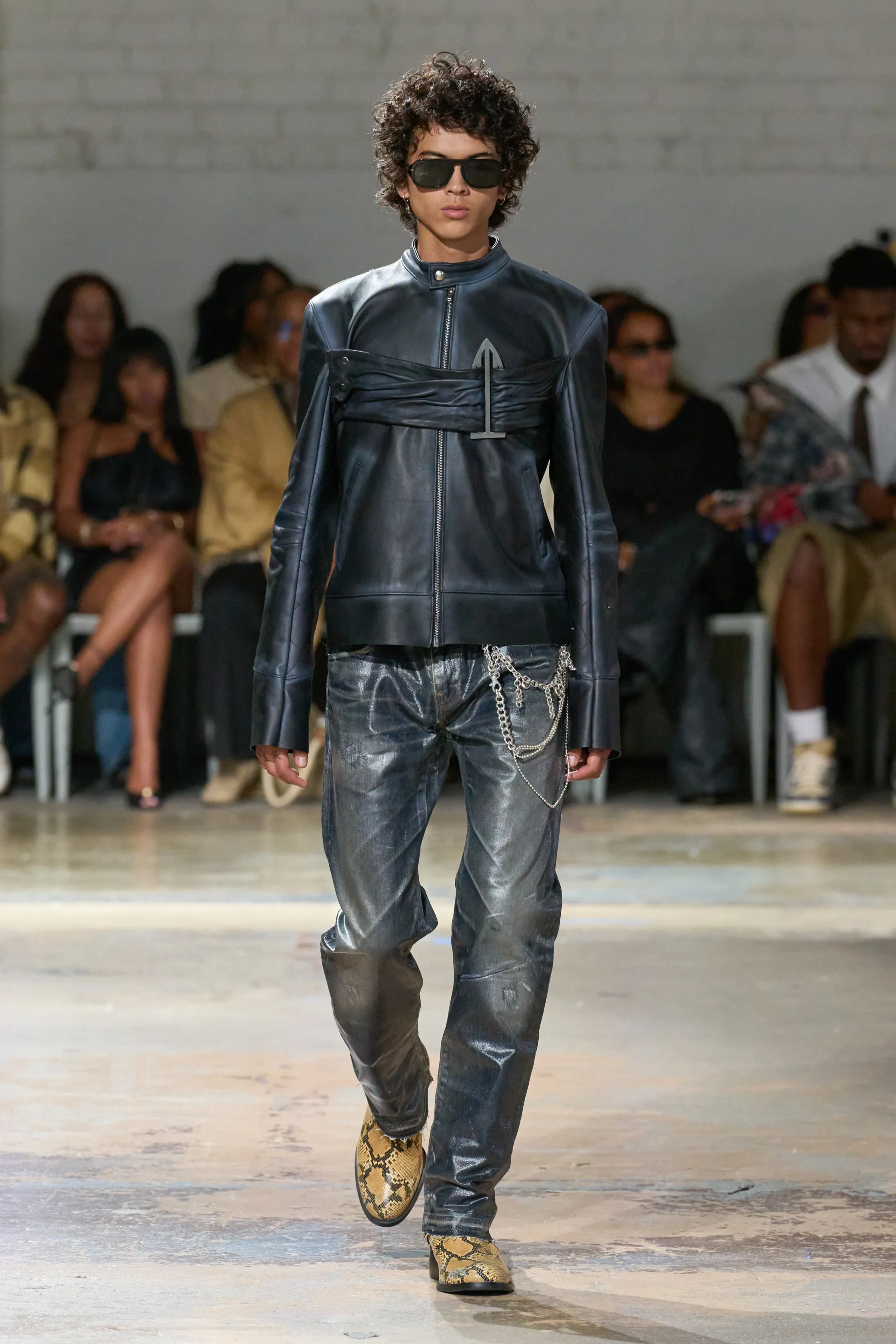 00018-who-decides-war-spring-2026-ready-to-wear-credit-gorunway.webp