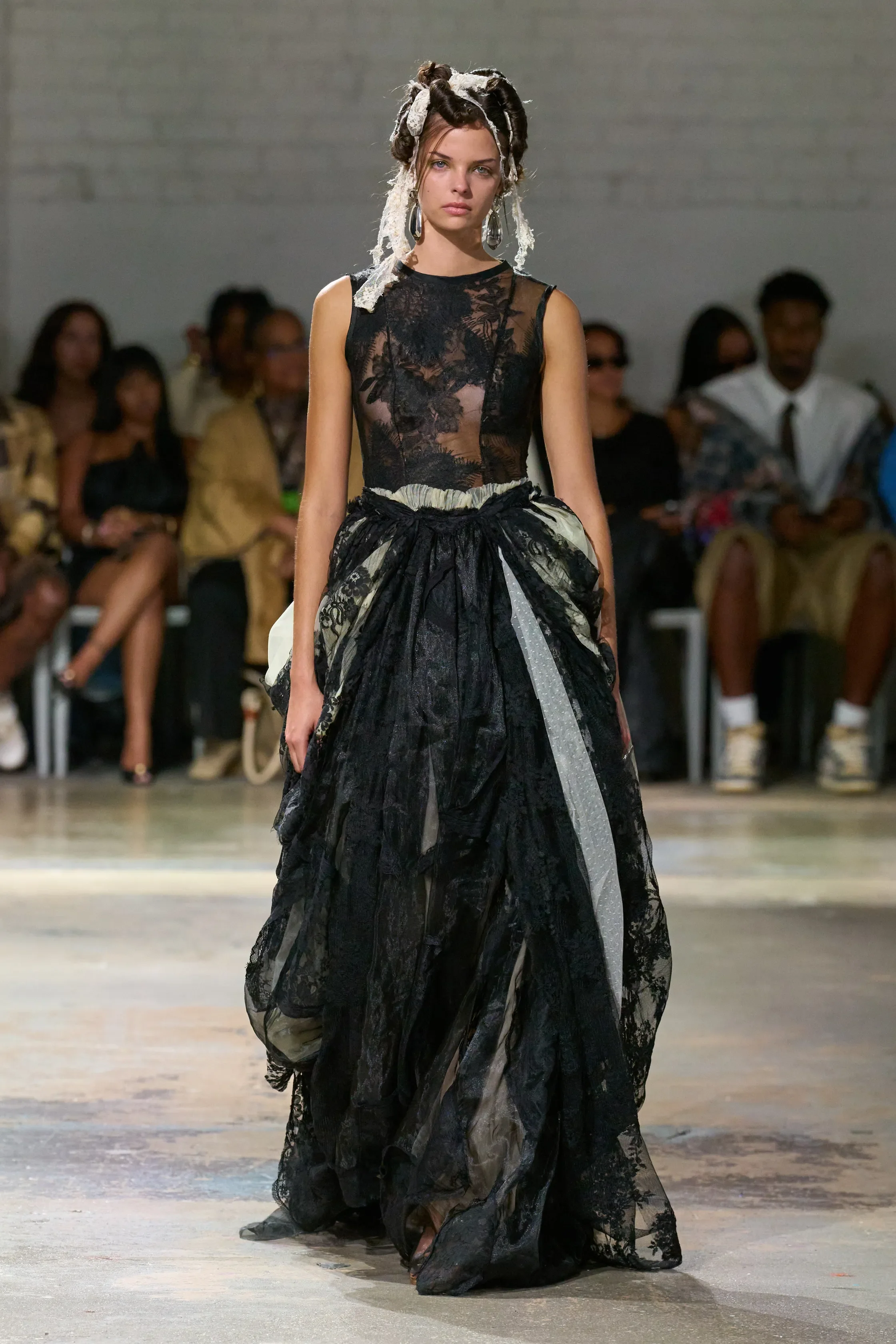 00029-who-decides-war-spring-2026-ready-to-wear-credit-gorunway.webp