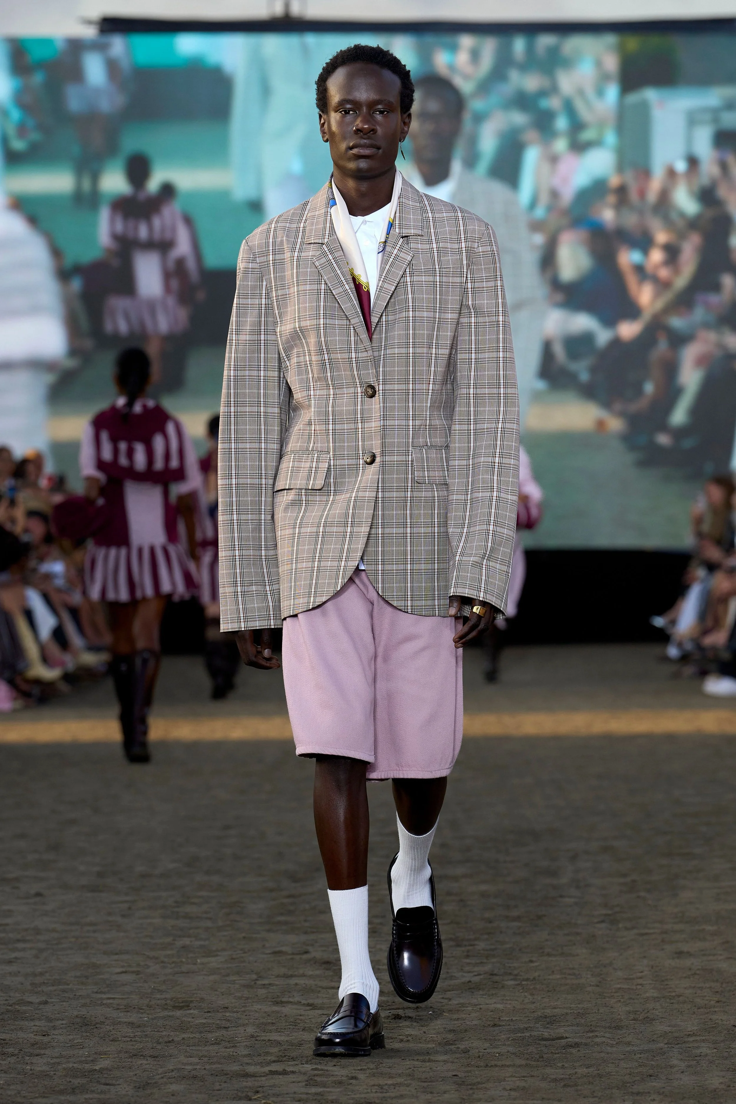 Baum und Pferdgarten SS26.JPG