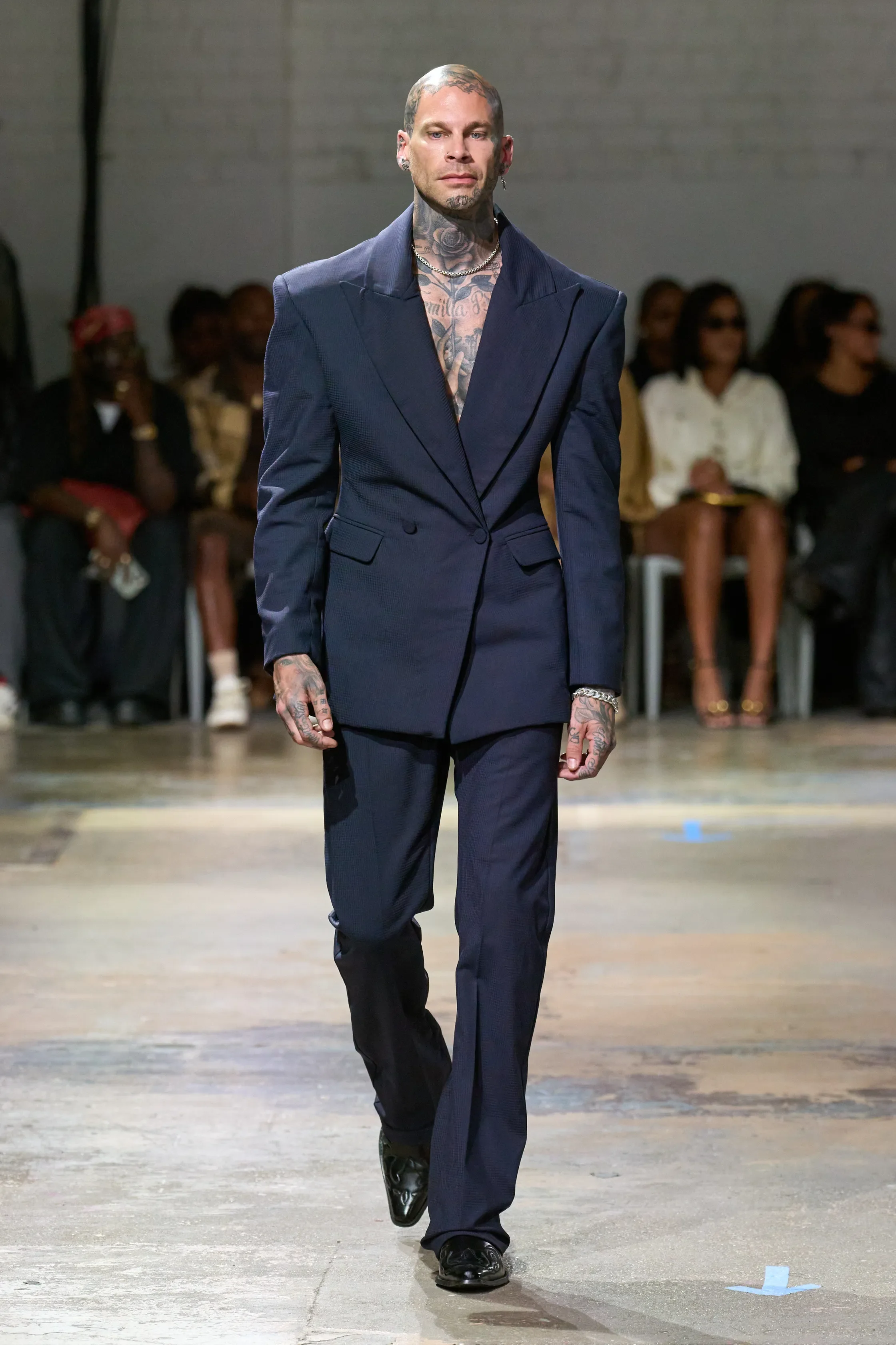 00025-who-decides-war-spring-2026-ready-to-wear-credit-gorunway.webp