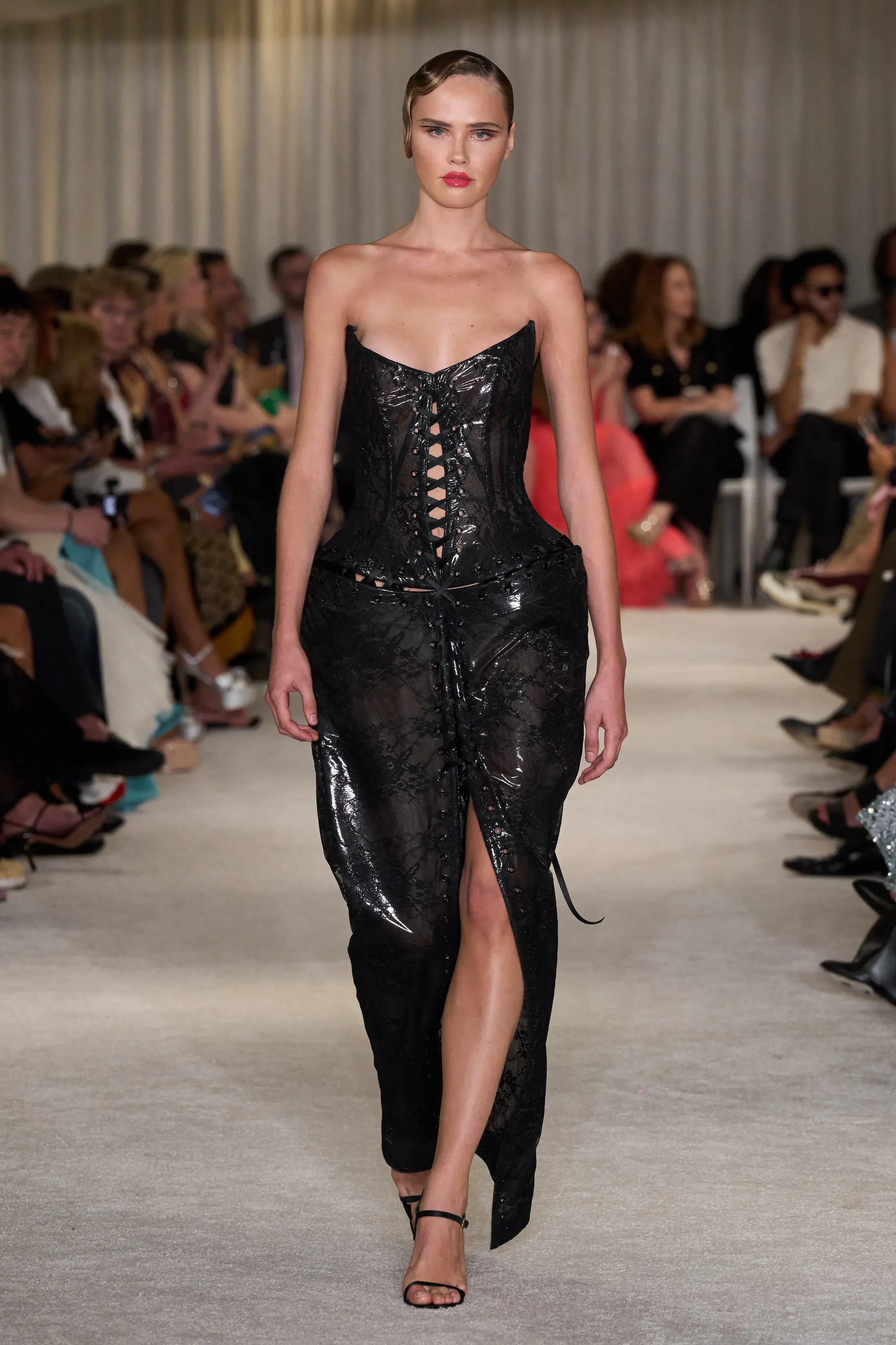 00033-christian-siriano-spring-2026-ready-to-wear-credit-gorunway.webp