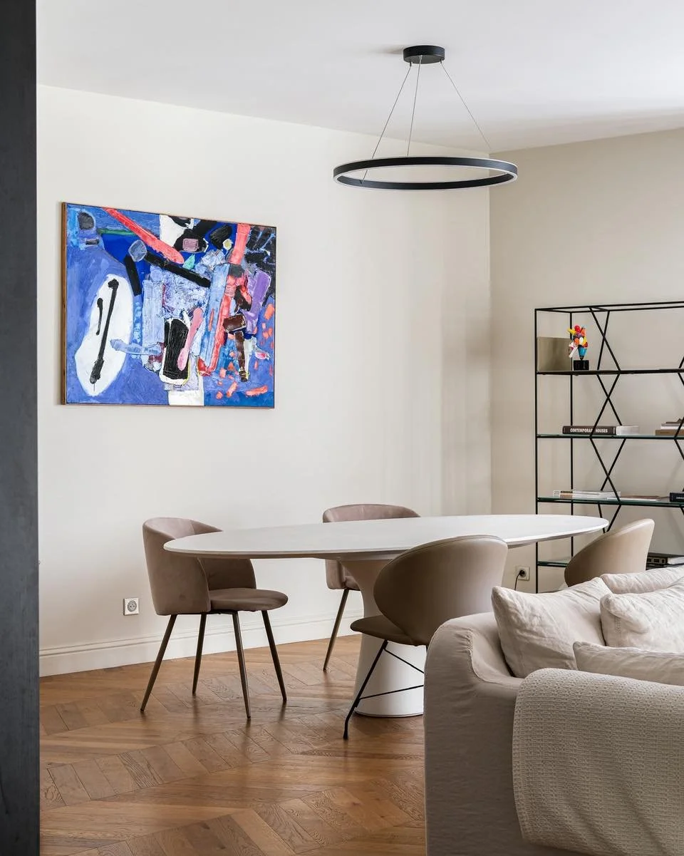 Certaines d&eacute;cisions qui fa&ccedil;onnent un projet ne se voient pas dans le r&eacute;sultat final.

Elles se prennent bien plus t&ocirc;t.

Parfois, une solution peut sembler s&eacute;duisante sur le papier ou dans un rendu.
Mais une analyse p