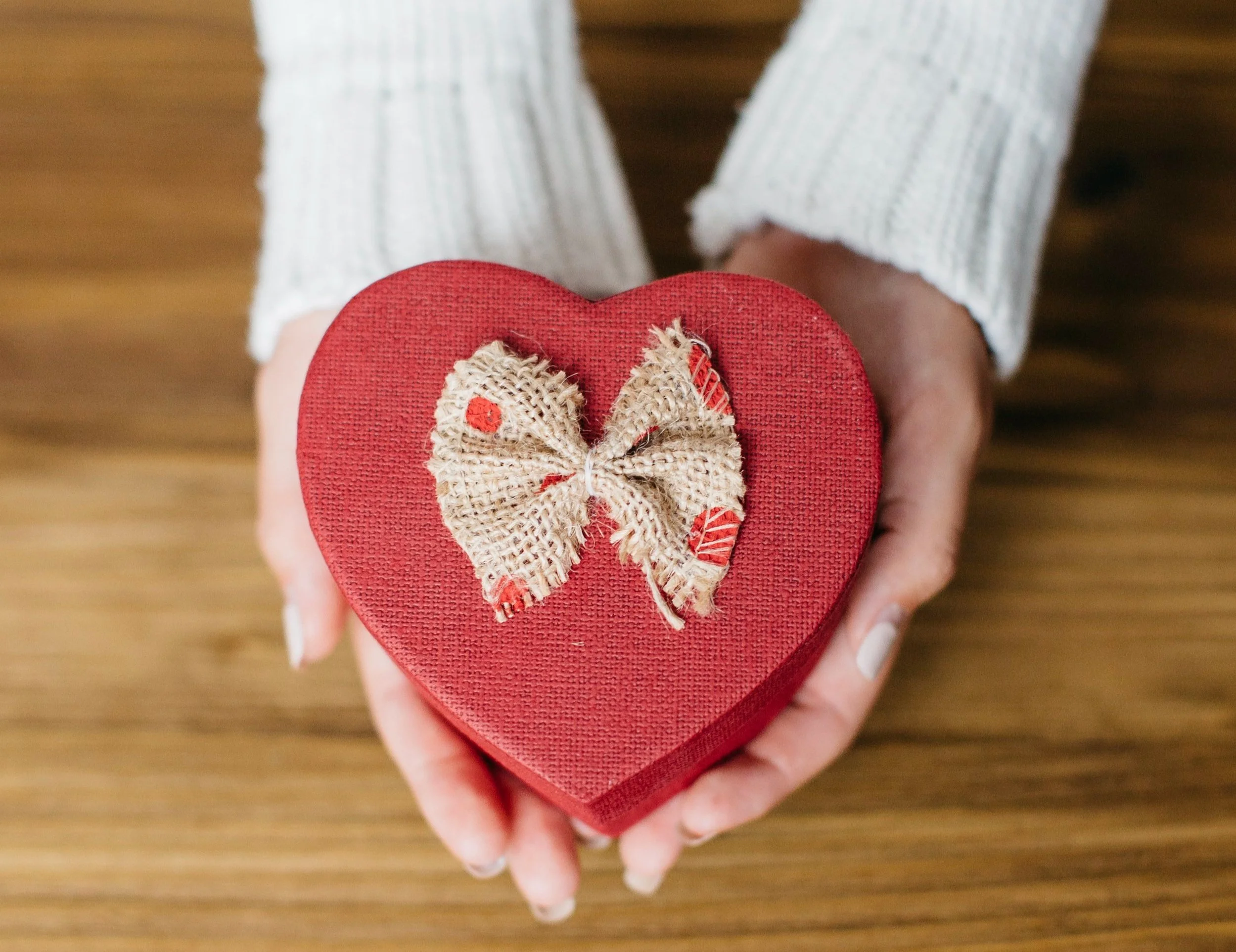 Celebrating Christmas with Compassion: A Guide to Thoughtful Festivities