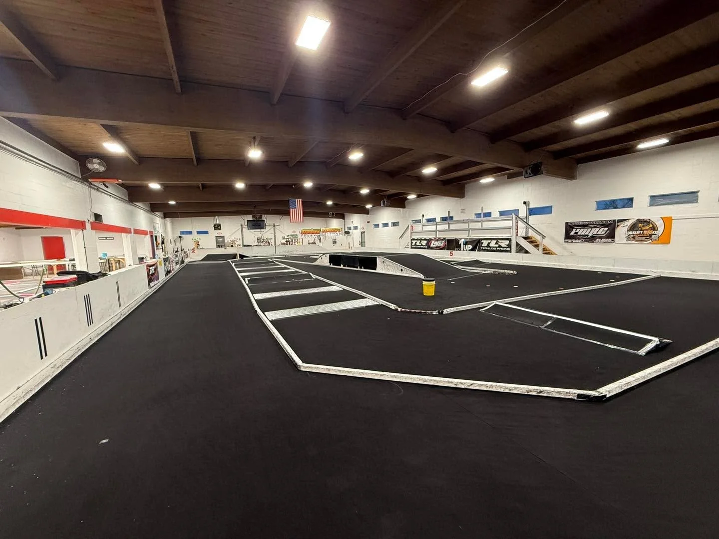 It&rsquo;s RACE DAY!

#rcoffroad #rccars #jammersraceway #rccarsofinstagram #rcracing