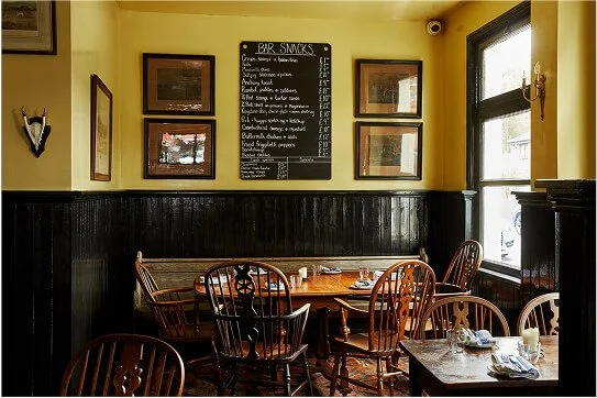 The Hawthorn, Shepherd's Bush