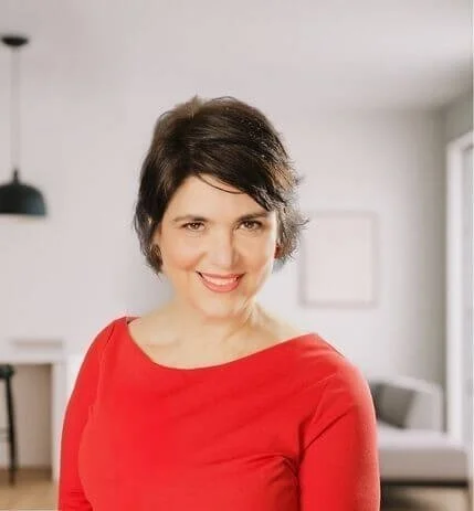 Robbin Pierce, Moveli