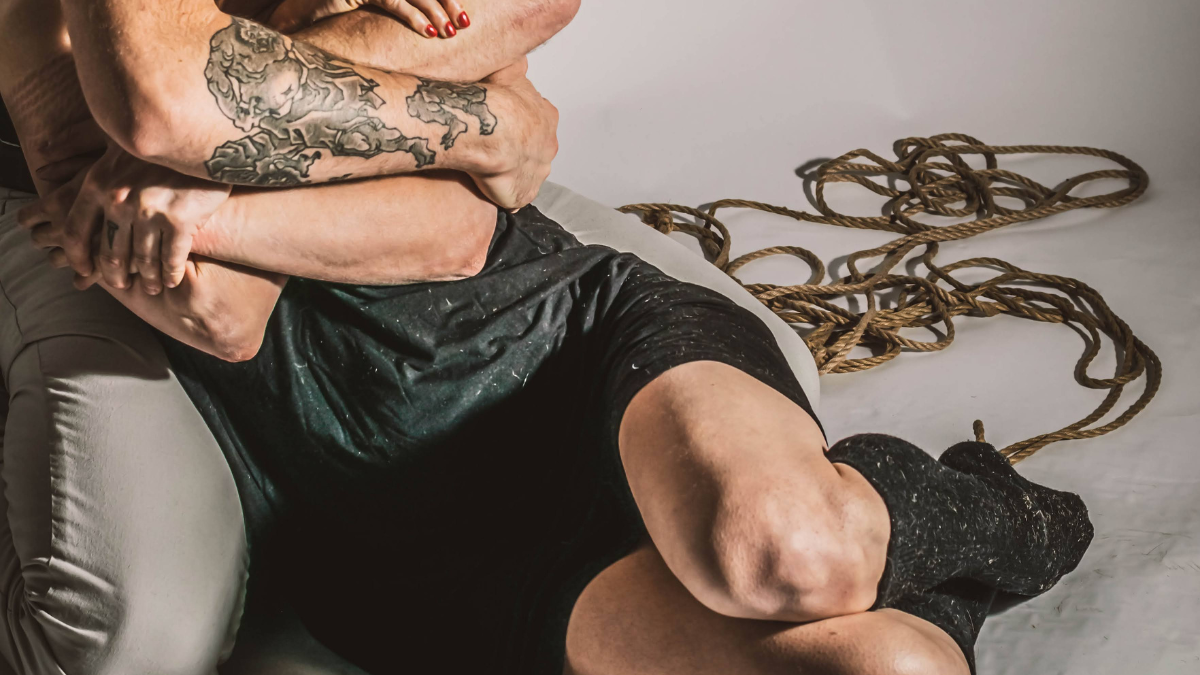 Into the Blues: when you drop like a hot potato