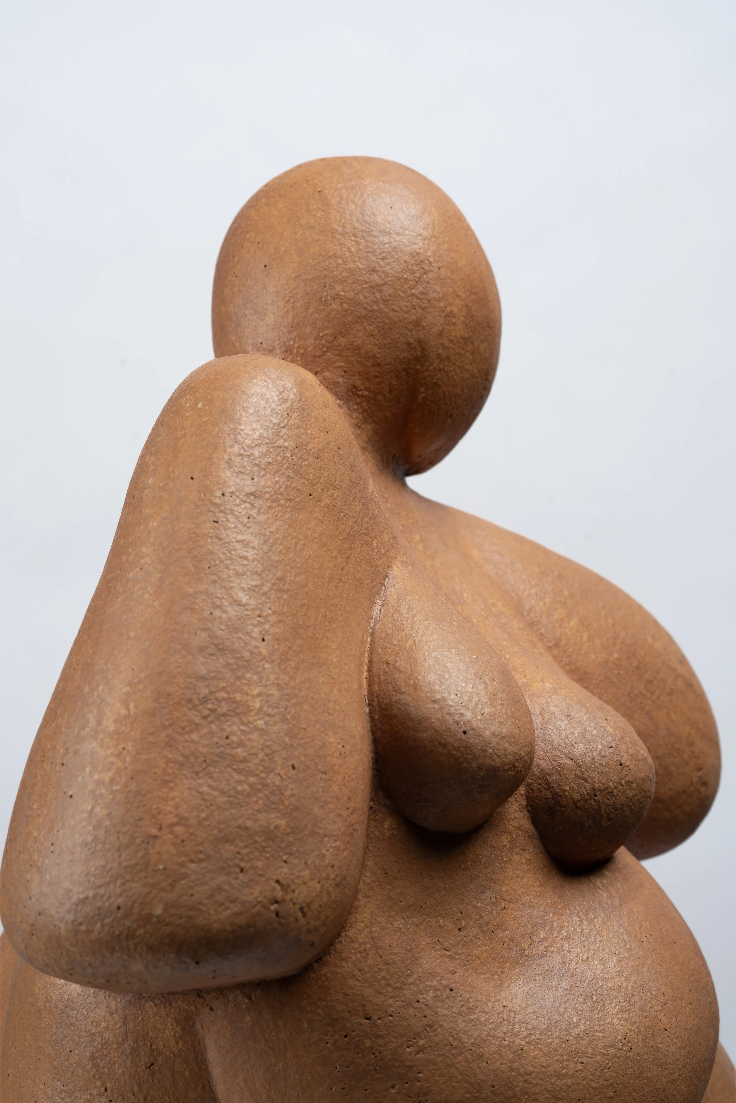 Dancing with Myself III
2026
Stoneware
36 x 25 x 17.5 cm
