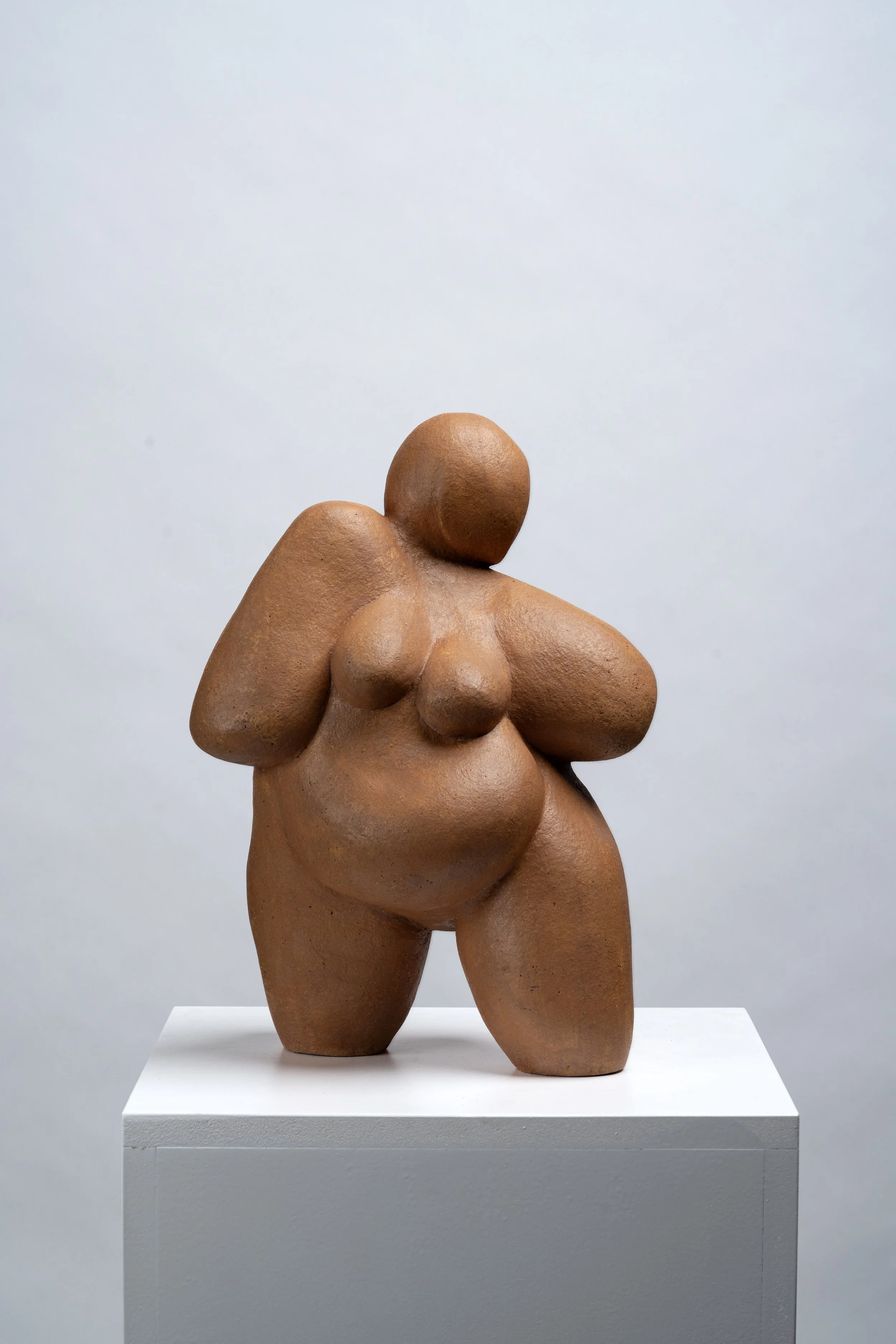 Dancing with Myself III
2026
Stoneware
36 x 25 x 17.5 cm