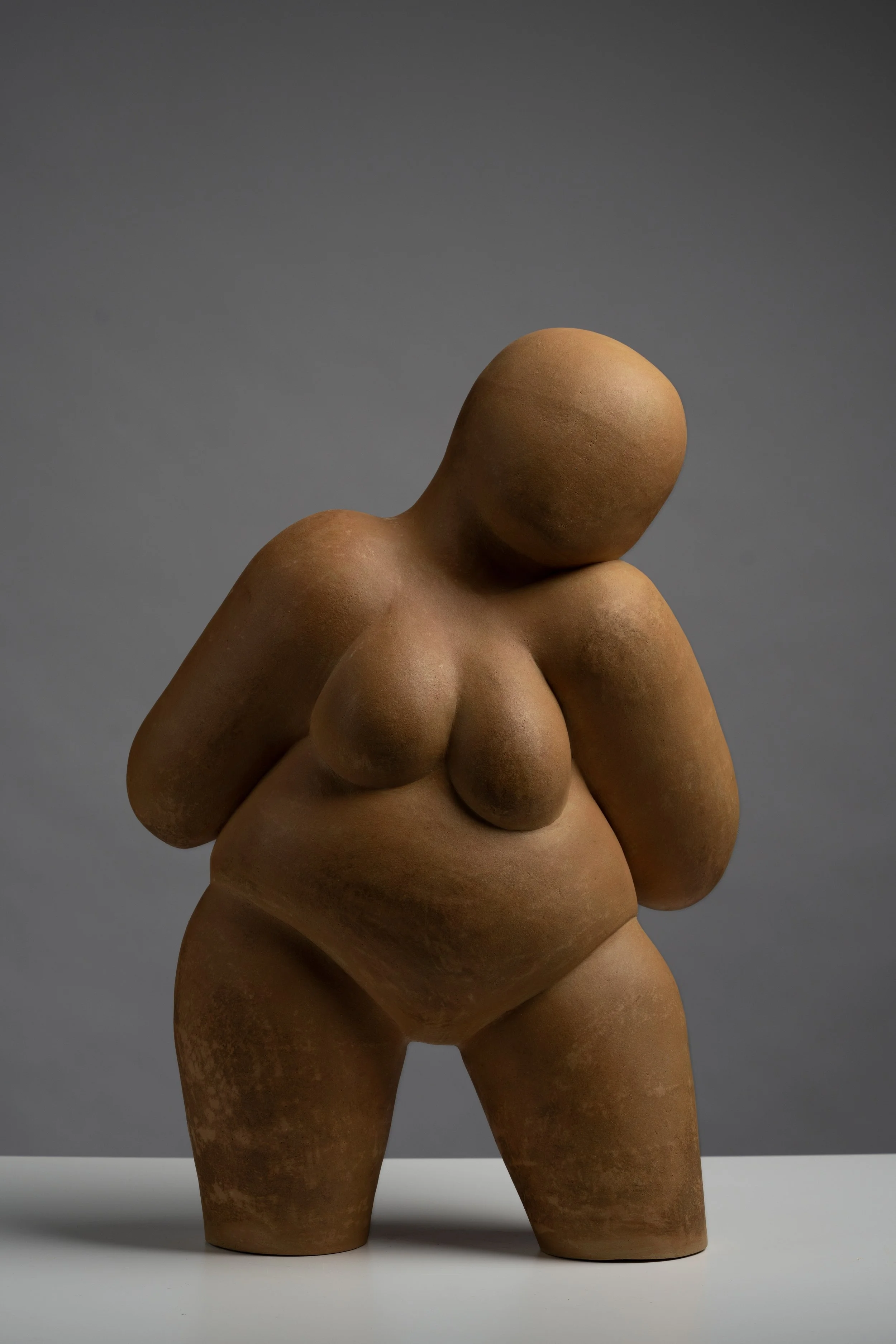 Dancing with Myself I
2026
Stoneware
50 x 32 x 13 cm
