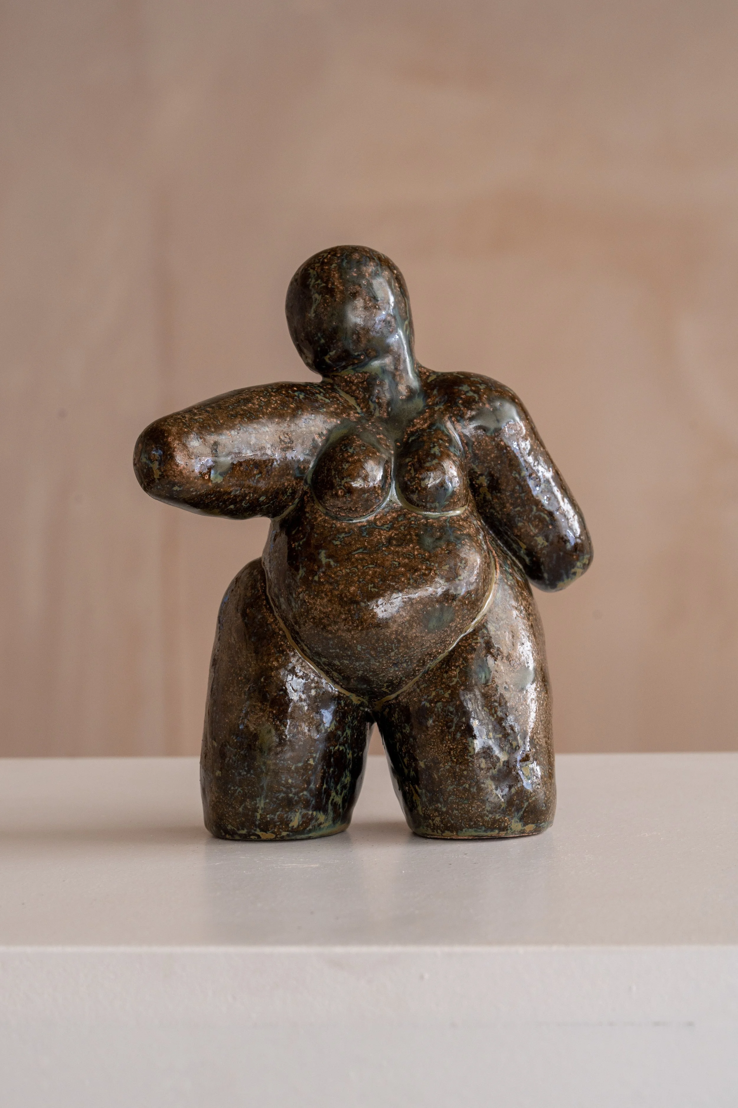 Move!
2026
Stoneware
16 x 13.5 x 7 cm