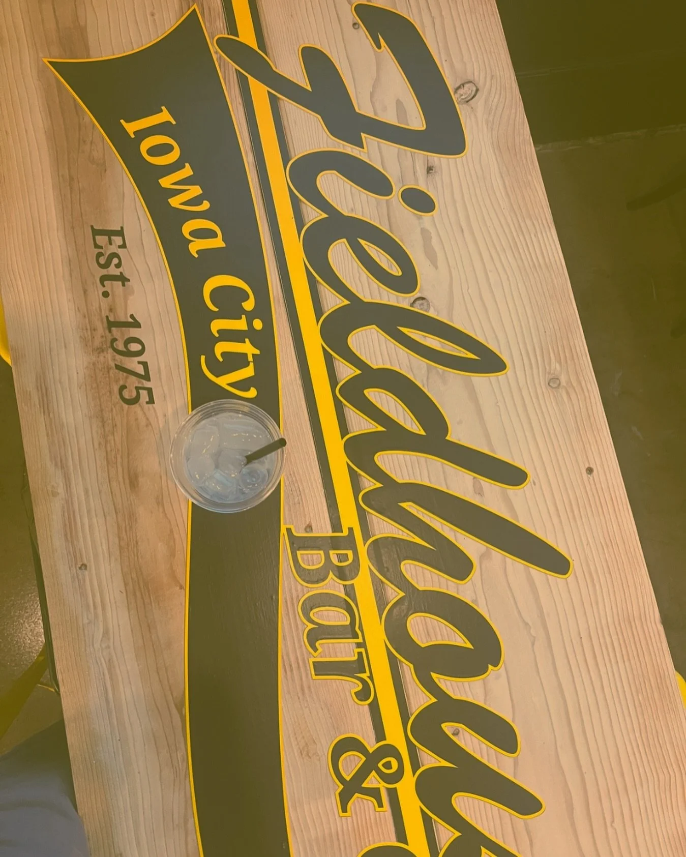 POV: your view tonight when you come in for drinks 😉
-
#wednesday #fieldhouse #iowacity #fieldhouseiowacity #downtowniowacity #fieldhousebar