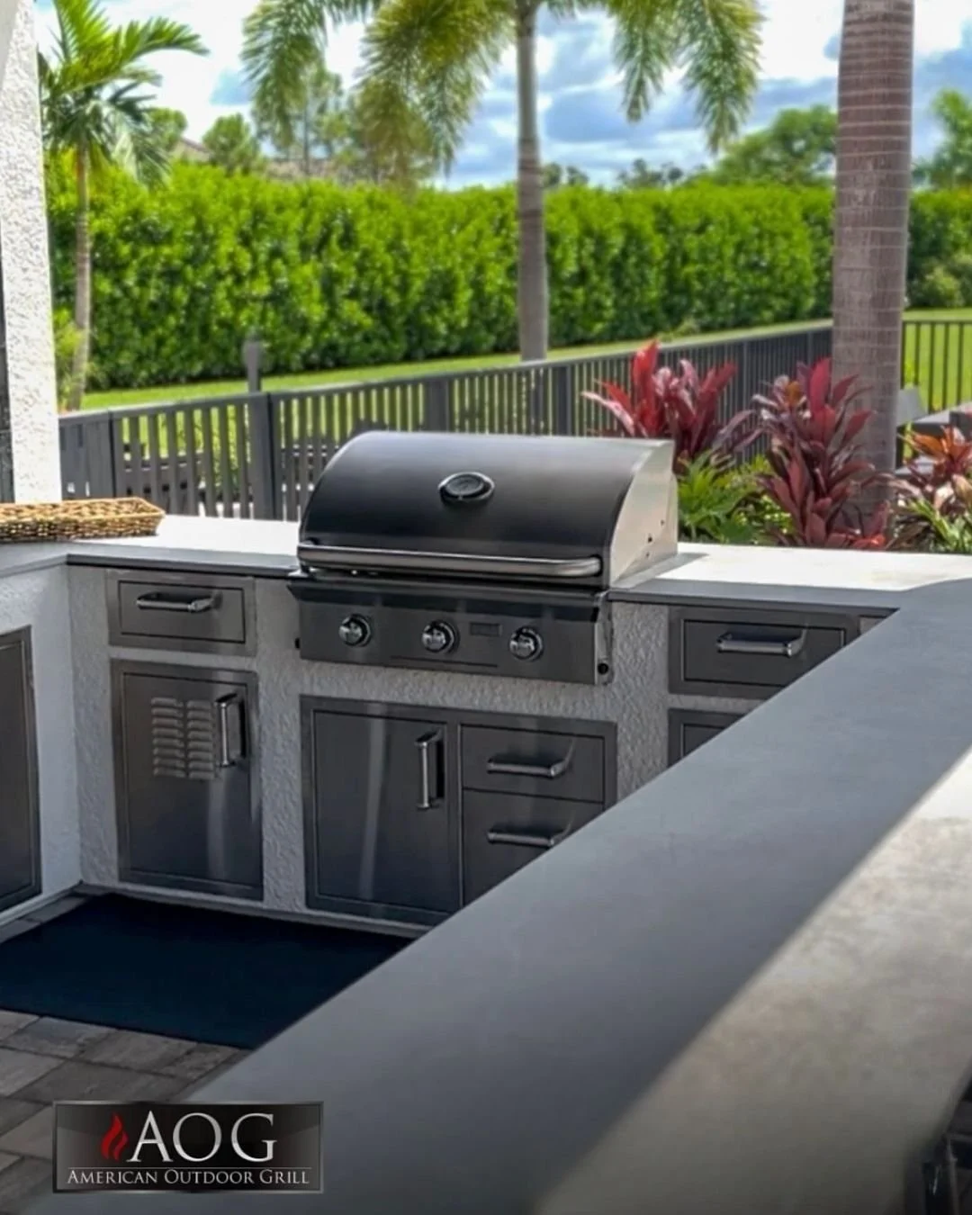 Sleek lines, natural textures, and the ultimate centerpiece. Your backyard sanctuary, reimagined with AOG.

Visit us today at 2810 Stoner CT, Suite 1, North Liberty, IA 52317 

📷 &amp; design by @americangandh

#americanoutdoorgrill #outdoorkitchen 