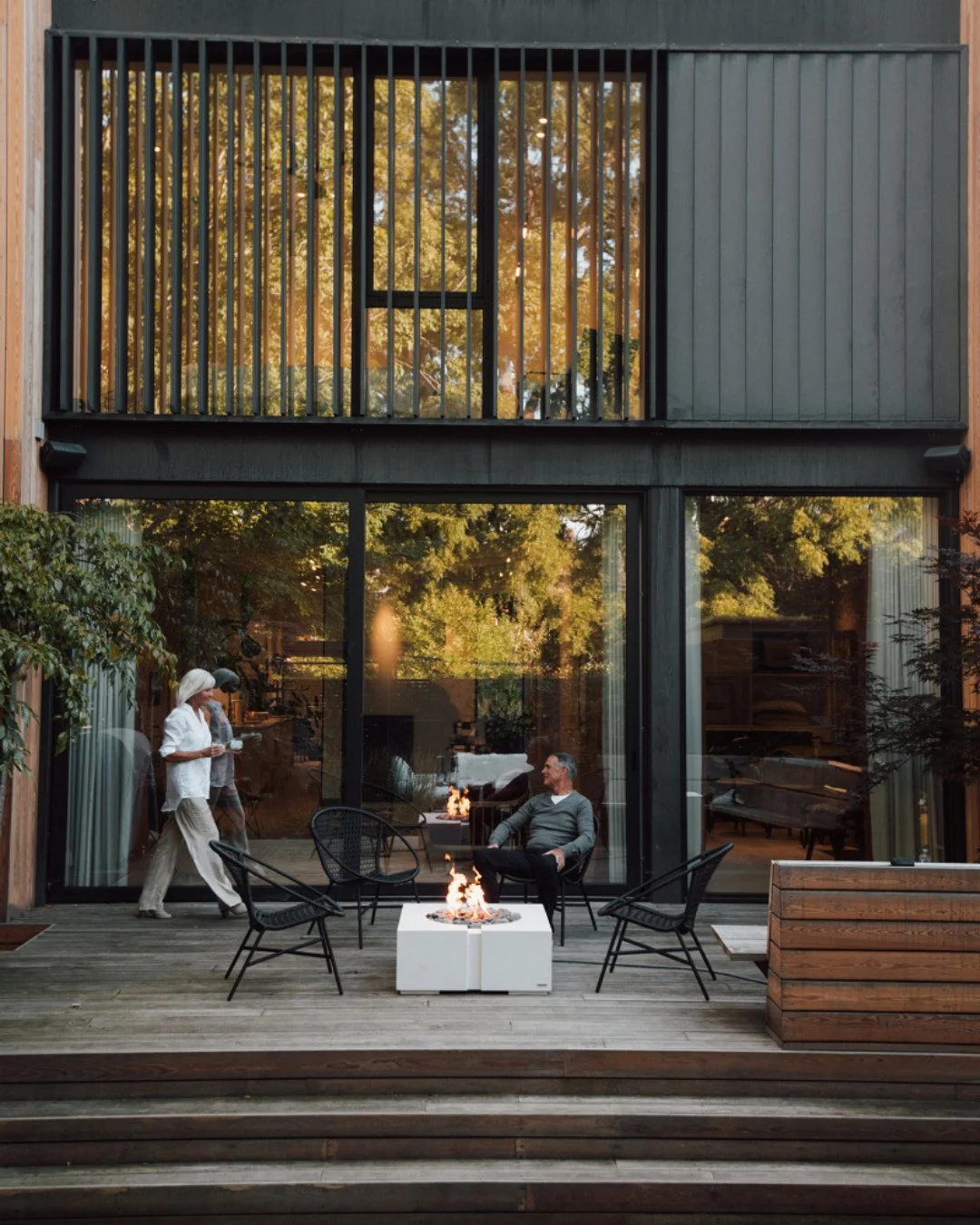 Designed for living well, outdoors.⁠
HPC Fire Dekko Fire Pit Collection⁠
-⁠
#Spotix #OutdoorLiving #ModernHome #BackyardDesign #OutdoorInspiration #PatioLife #HomeDesign #LuxuryLiving #FireFeature