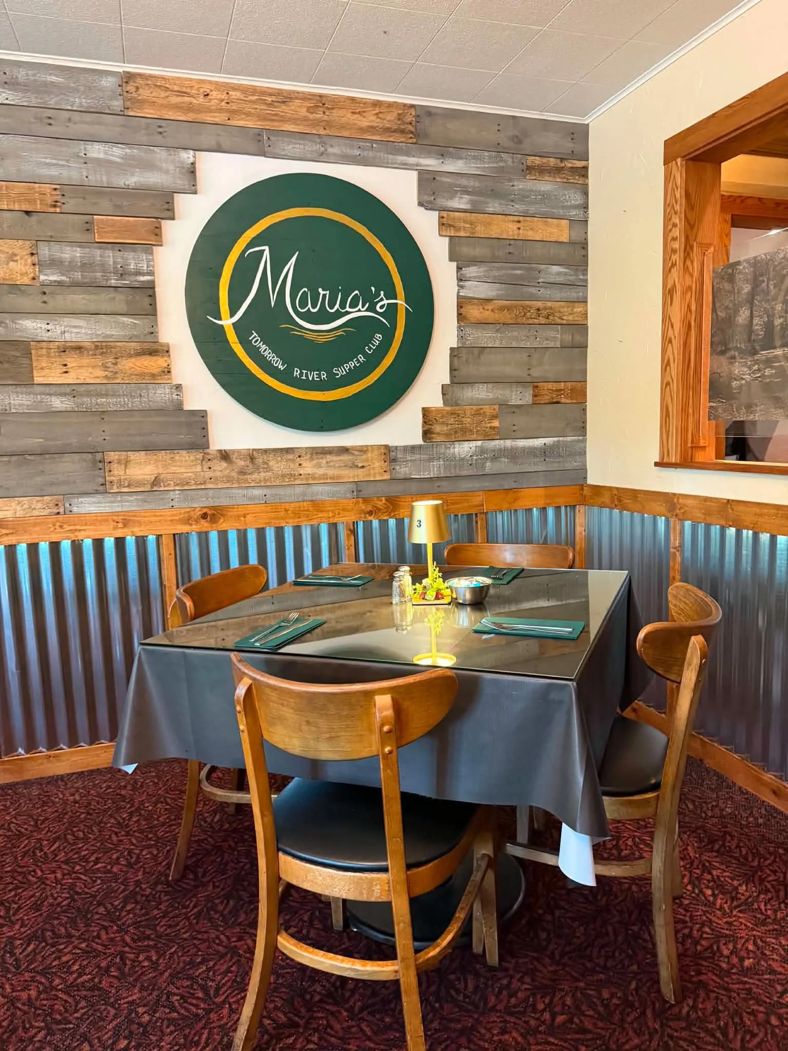 SupperClubInterior.JPG