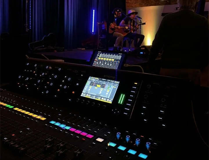 av-systems-party-concert-corporate-commercial-event-production-columbia-sc (1).jpg