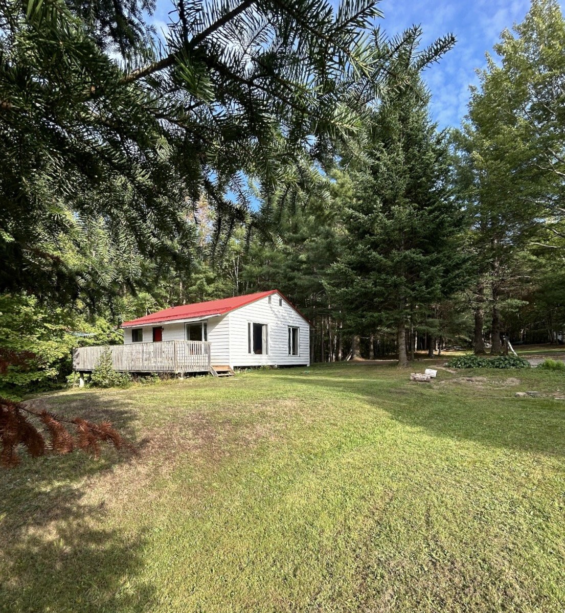 Deluxe cottage at River Little Resort