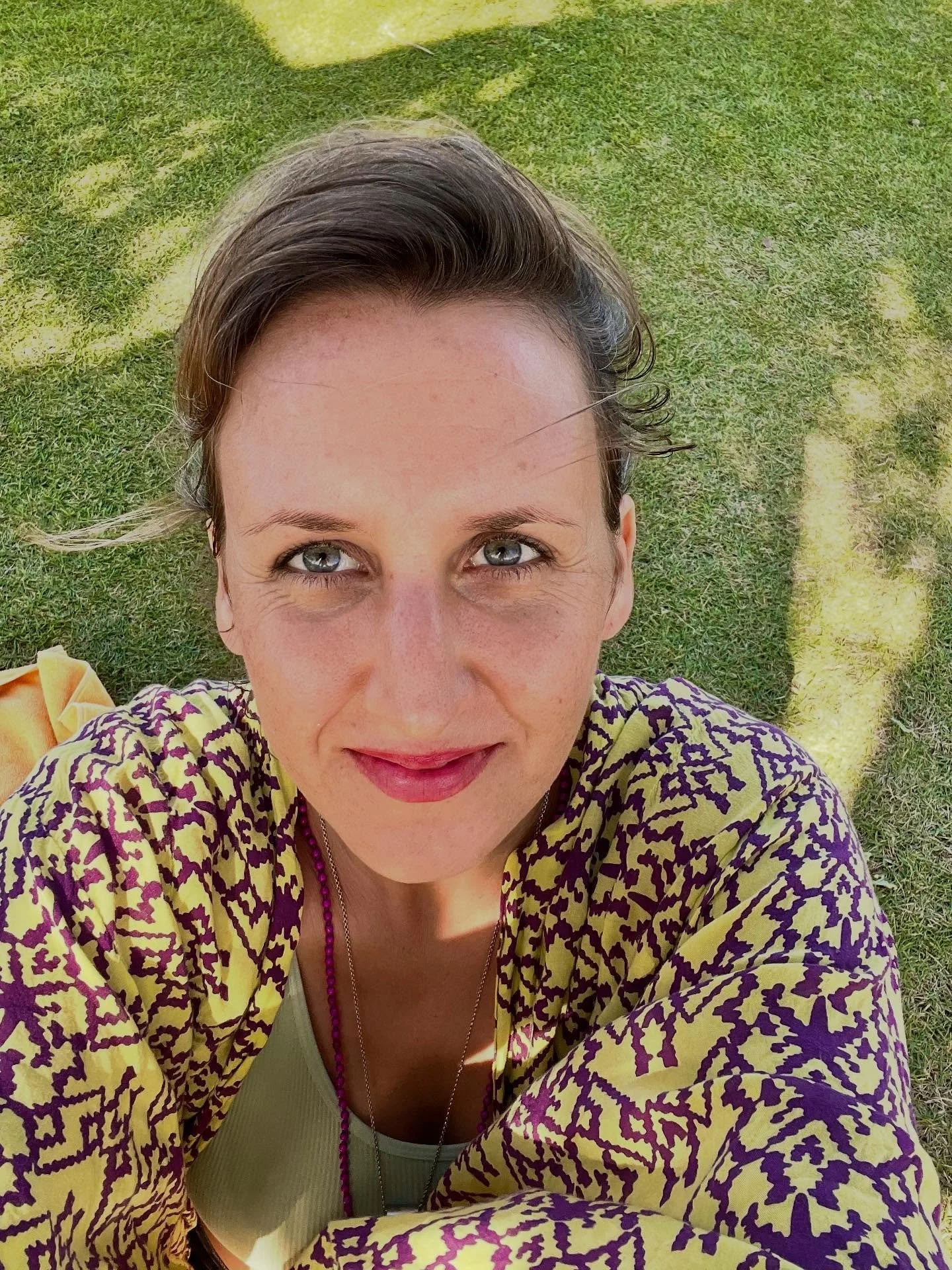 Was, wenn es gar nichts zu verdienen gibt? Wenn es keine Rolle spielt, was du tust &ndash; was w&uuml;rdest du dann w&auml;hlen?

Stell dir vor, es g&auml;be nichts im Au&szlig;en zu erreichen. Nur den reinen Akt des Tuns. Frei von Bewertung. Frei vo