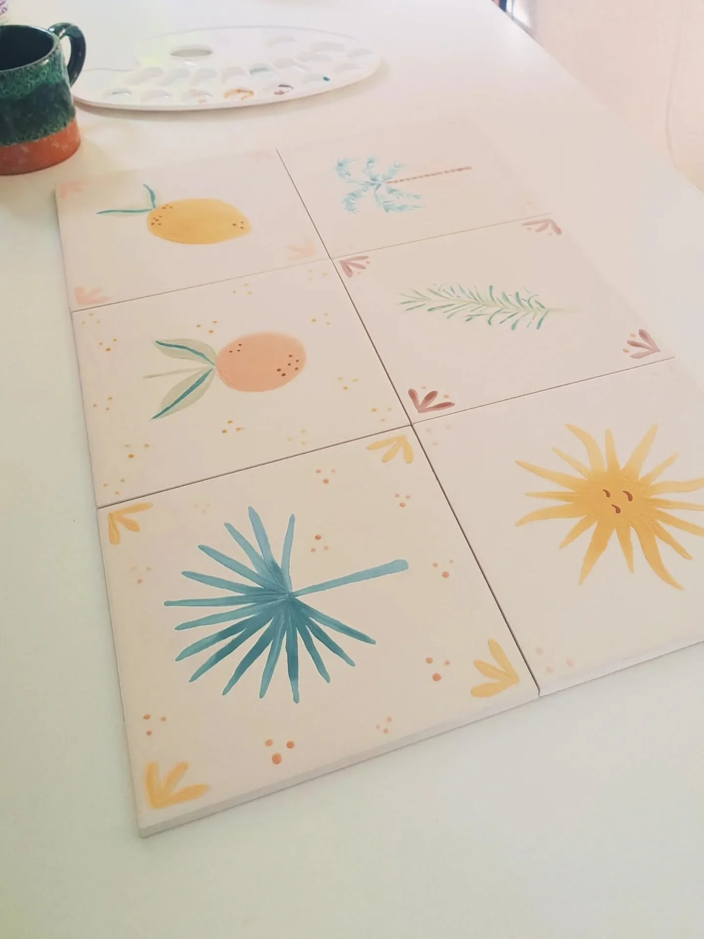 I've painted some cute summer and Mediterranean inspired tiles, for ceramic workshops this summer in Mallorca.

I'm already excited how they will turn out. 🌞

#ceramicart #tileart #mediterraneanart #workshops #natureinspired