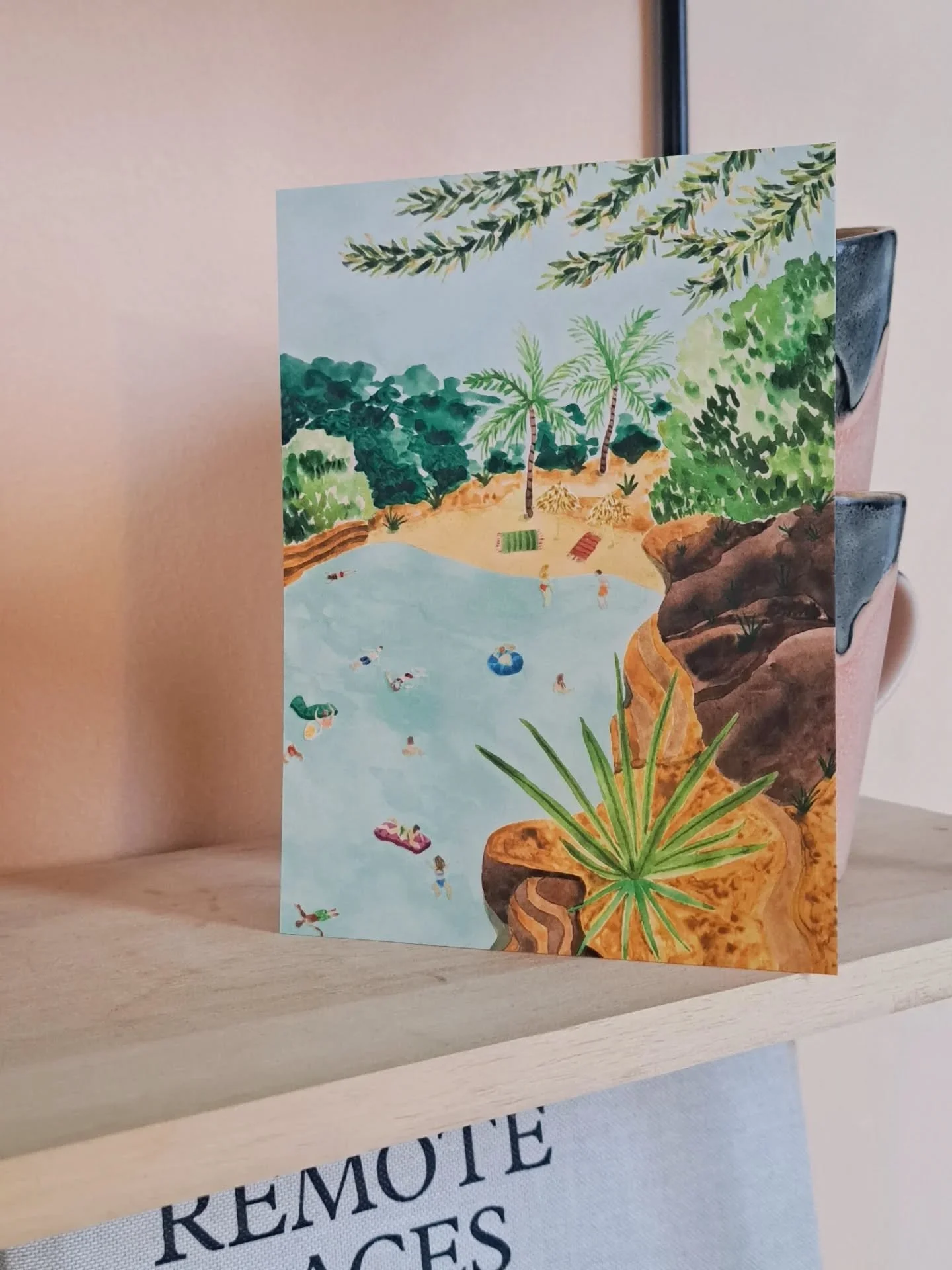 New postcards of Mallorca 🌴

This year I painted some new motifs of the island and it's nature and also designed a new backside with my new brand Palmartprints. 

I did a big order which arrived yesterday and I am so happy how they turned out.

I wi