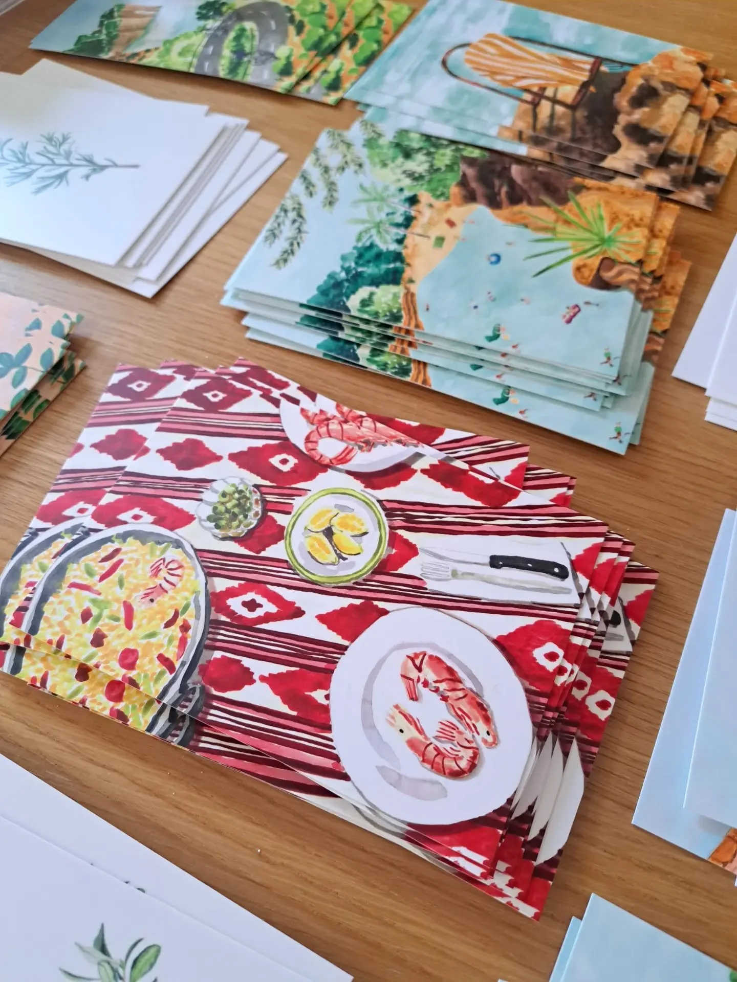 This year I designed new postcards of Mallorca, and had some great success bringing them to the markets. I also sold them to some stores and coffee shops throughout the island. 🌞

Do you still write postcards?? Or do you collect them for yourself an