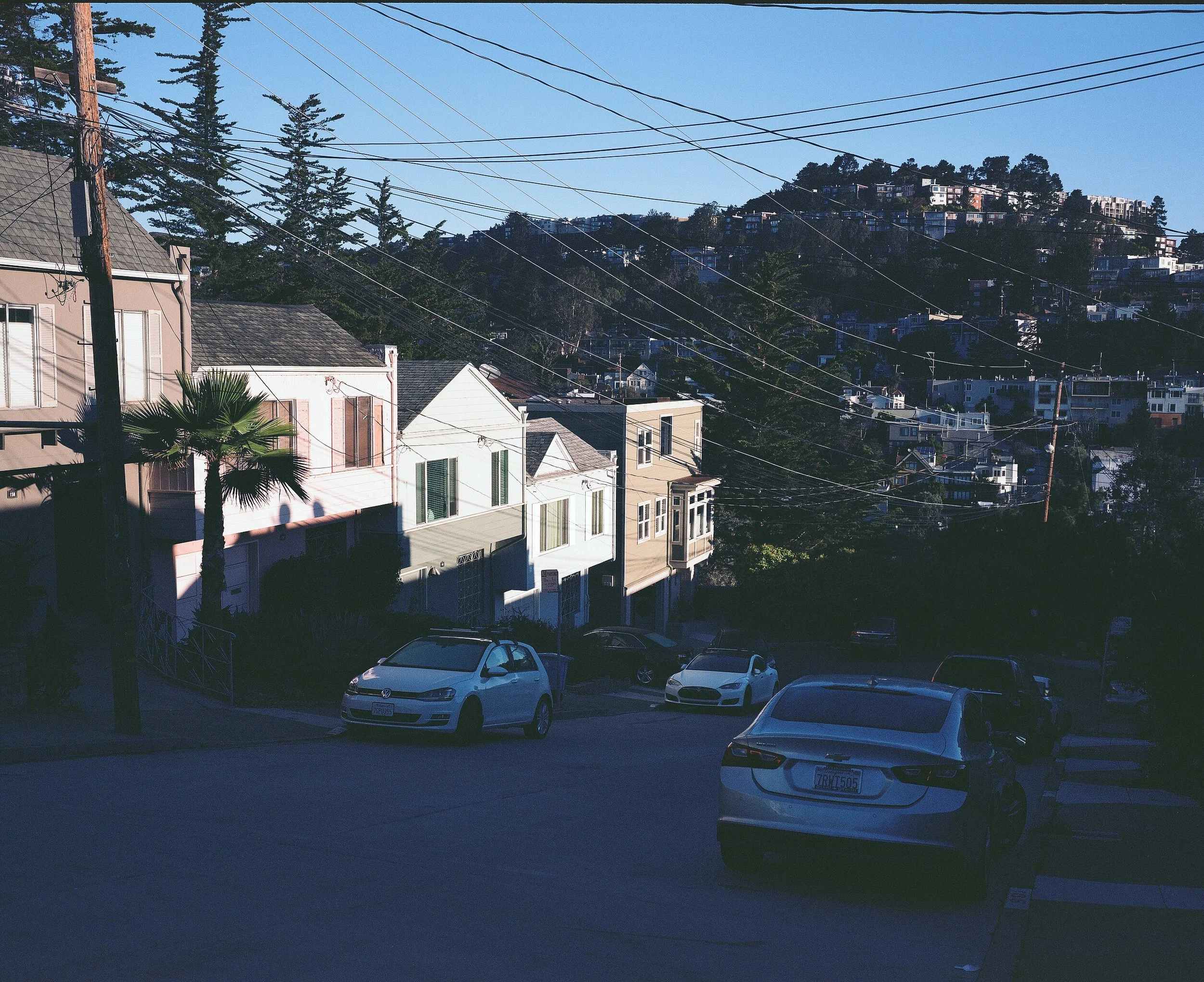A streetscape of San Francisco in 2016