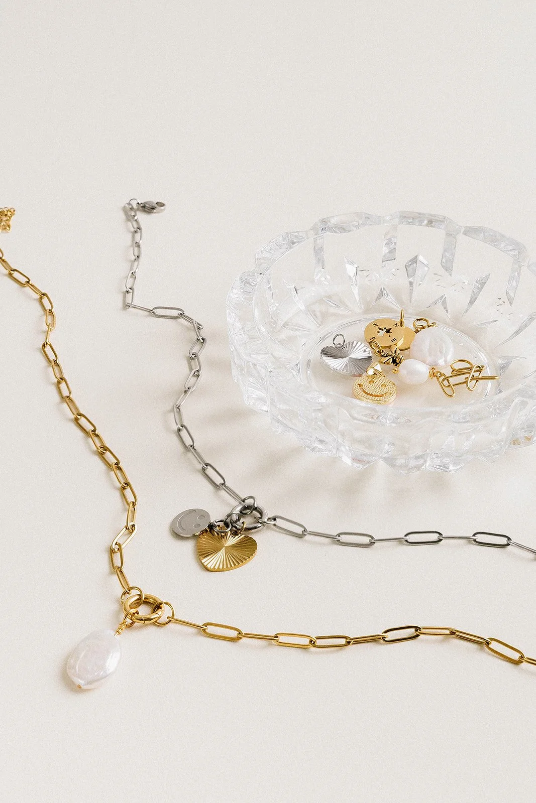 26.04.06 Altru Jewelry C109790-Edit.jpg