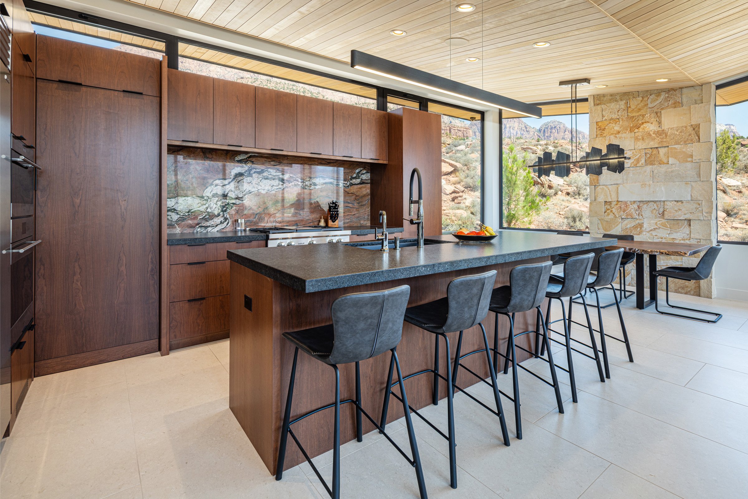 0600 Kitchen-001.jpg