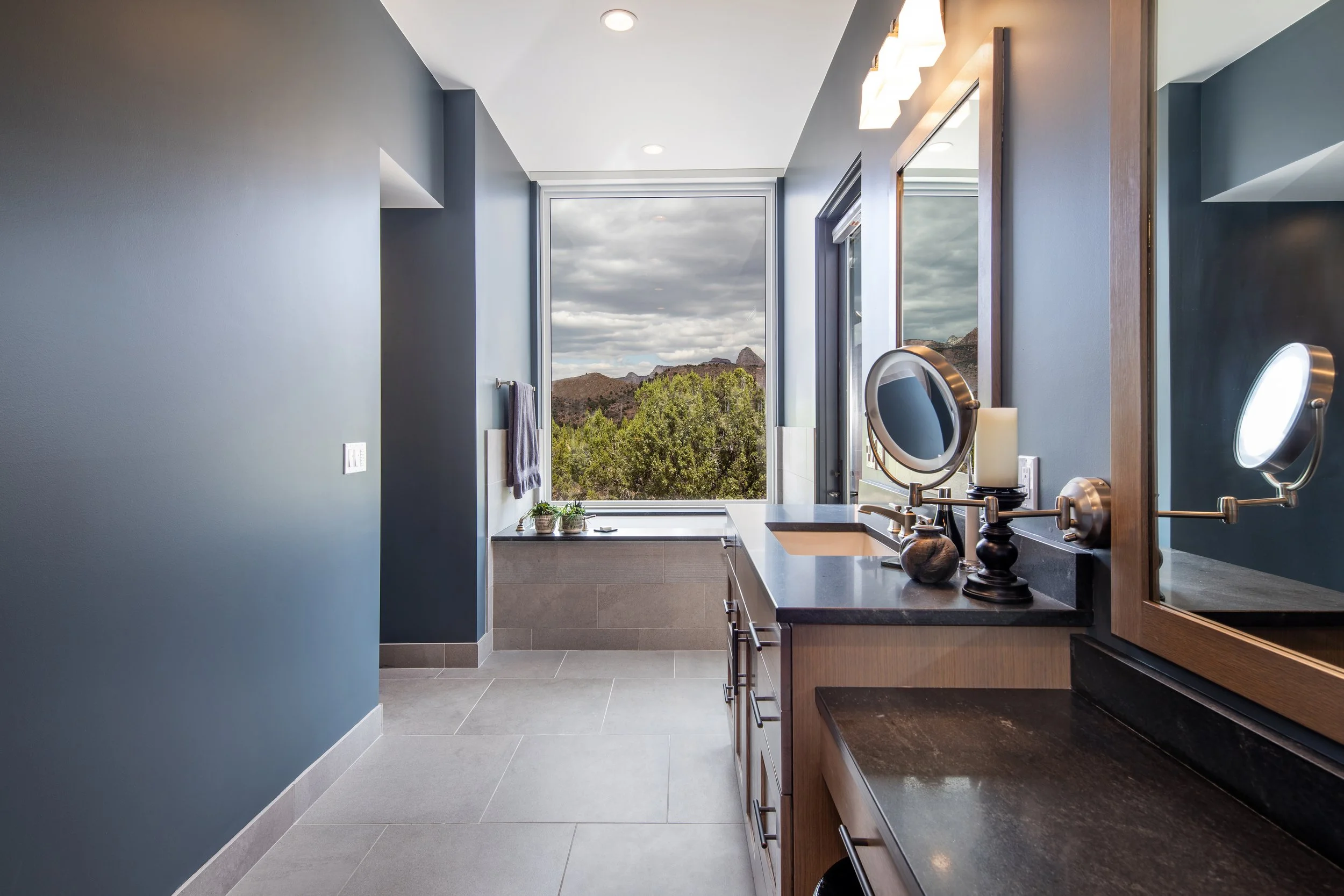 Photo-124397-0000 Home 3 Master Suite-006.jpg